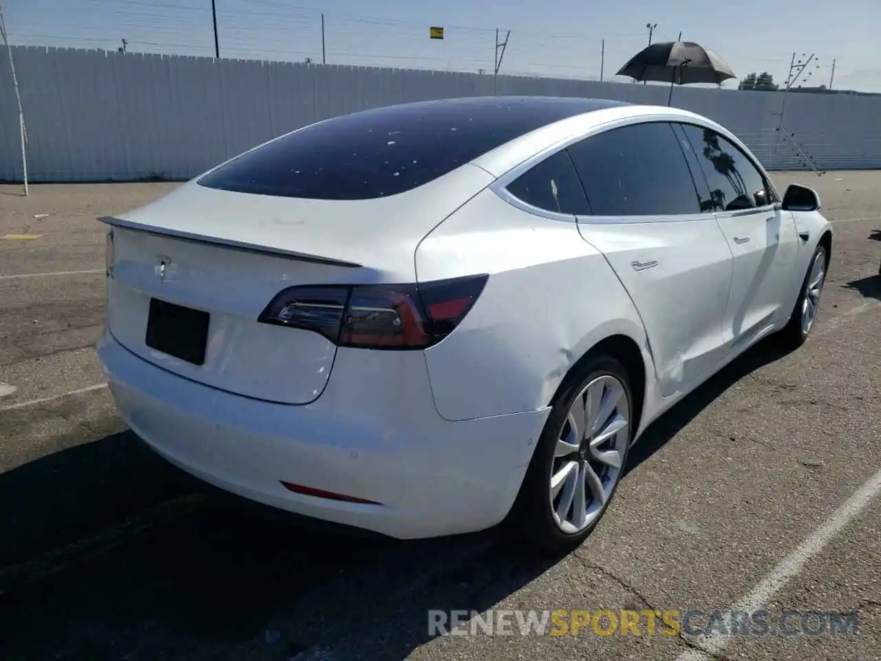 4 Photograph of a damaged car 5YJ3E1EA1KF311706 TESLA MODEL 3 2019