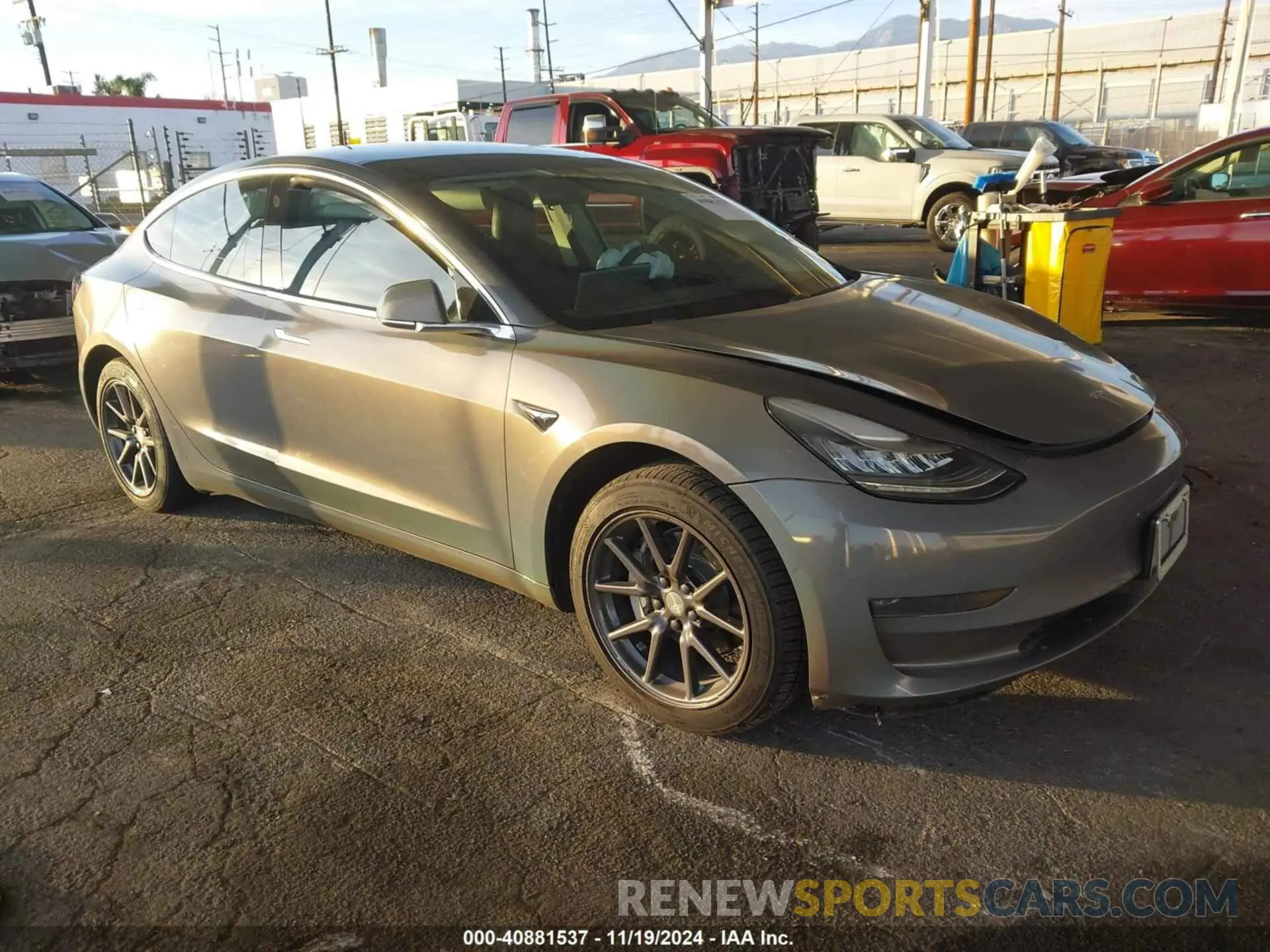 1 Photograph of a damaged car 5YJ3E1EA1KF399916 TESLA MODEL 3 2019
