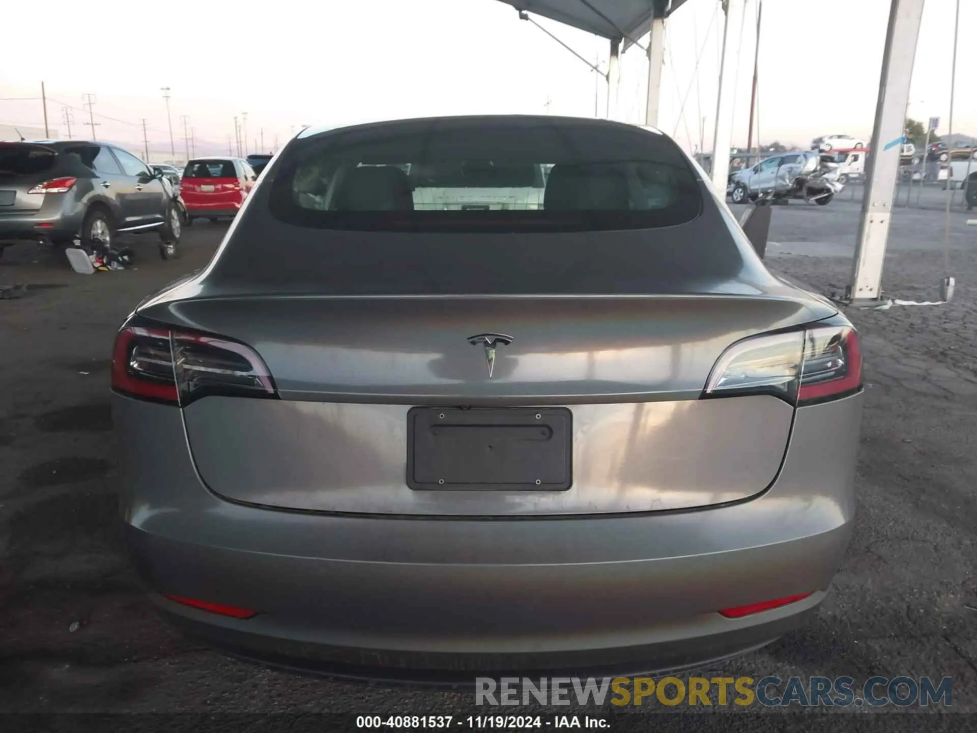 15 Photograph of a damaged car 5YJ3E1EA1KF399916 TESLA MODEL 3 2019