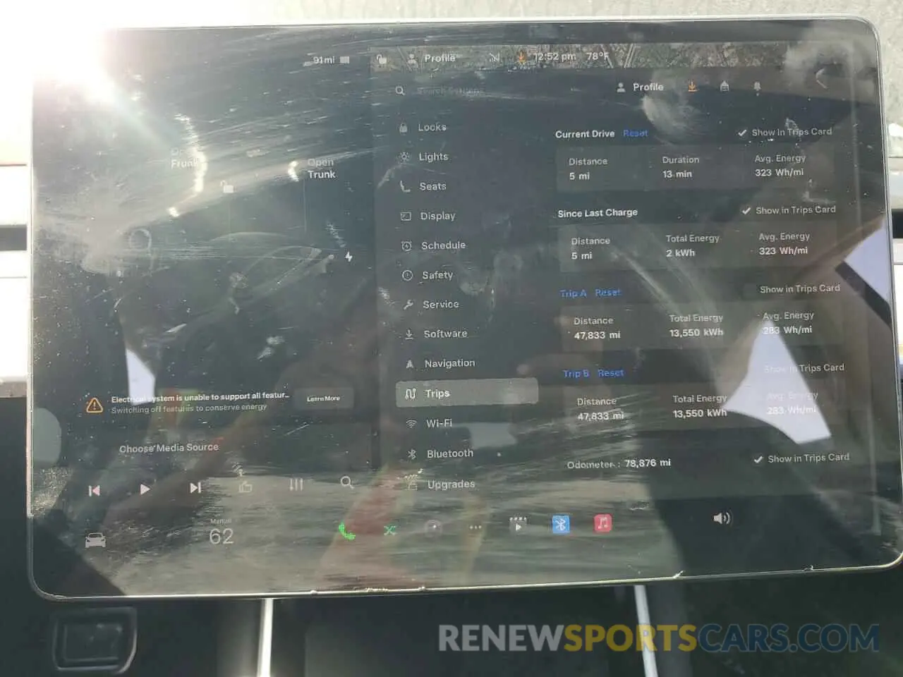 9 Photograph of a damaged car 5YJ3E1EA1KF410137 TESLA MODEL 3 2019