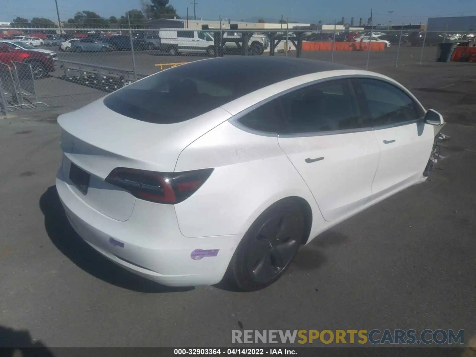 4 Photograph of a damaged car 5YJ3E1EA1KF430730 TESLA MODEL 3 2019