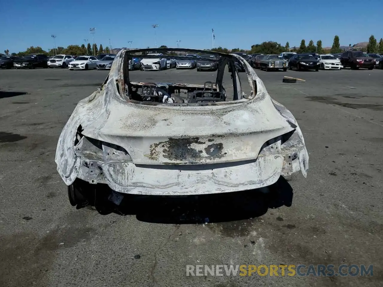 6 Photograph of a damaged car 5YJ3E1EA1KF447897 TESLA MODEL 3 2019