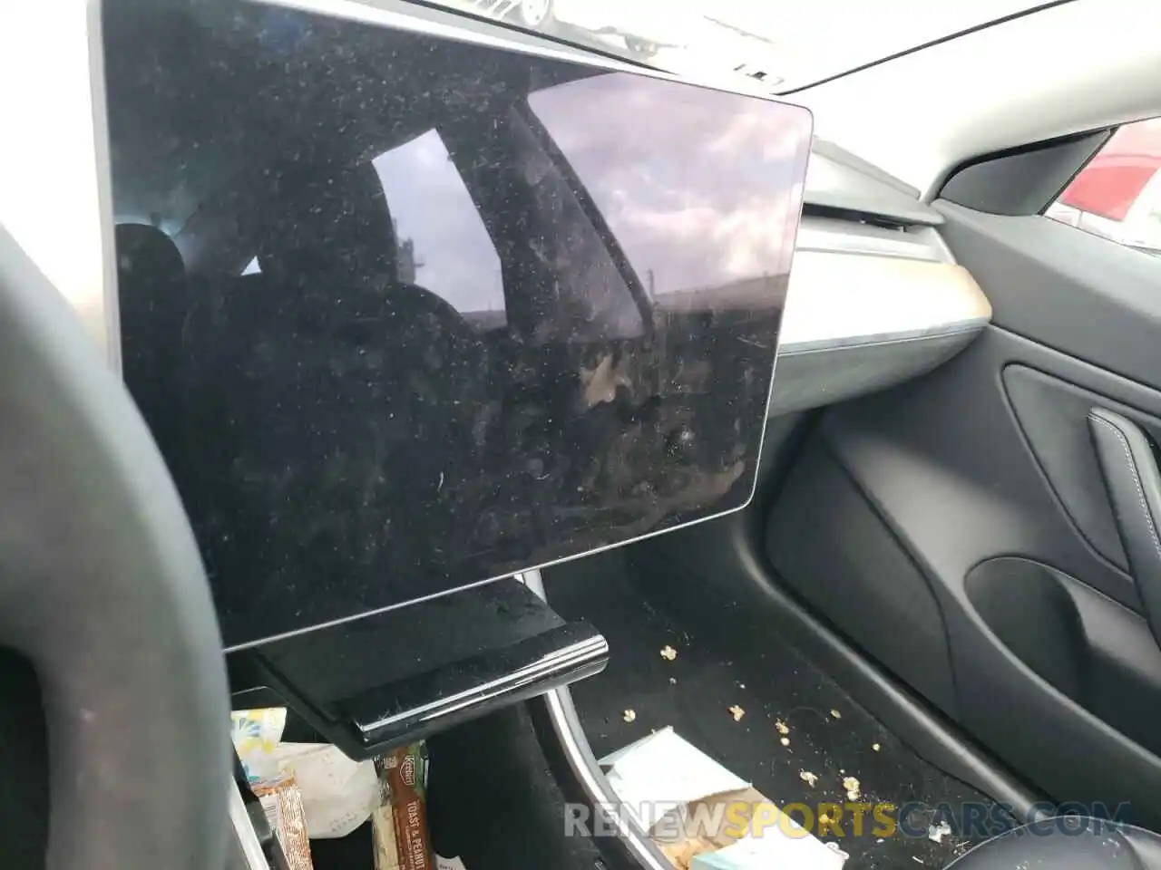 8 Photograph of a damaged car 5YJ3E1EA1KF464005 TESLA MODEL 3 2019