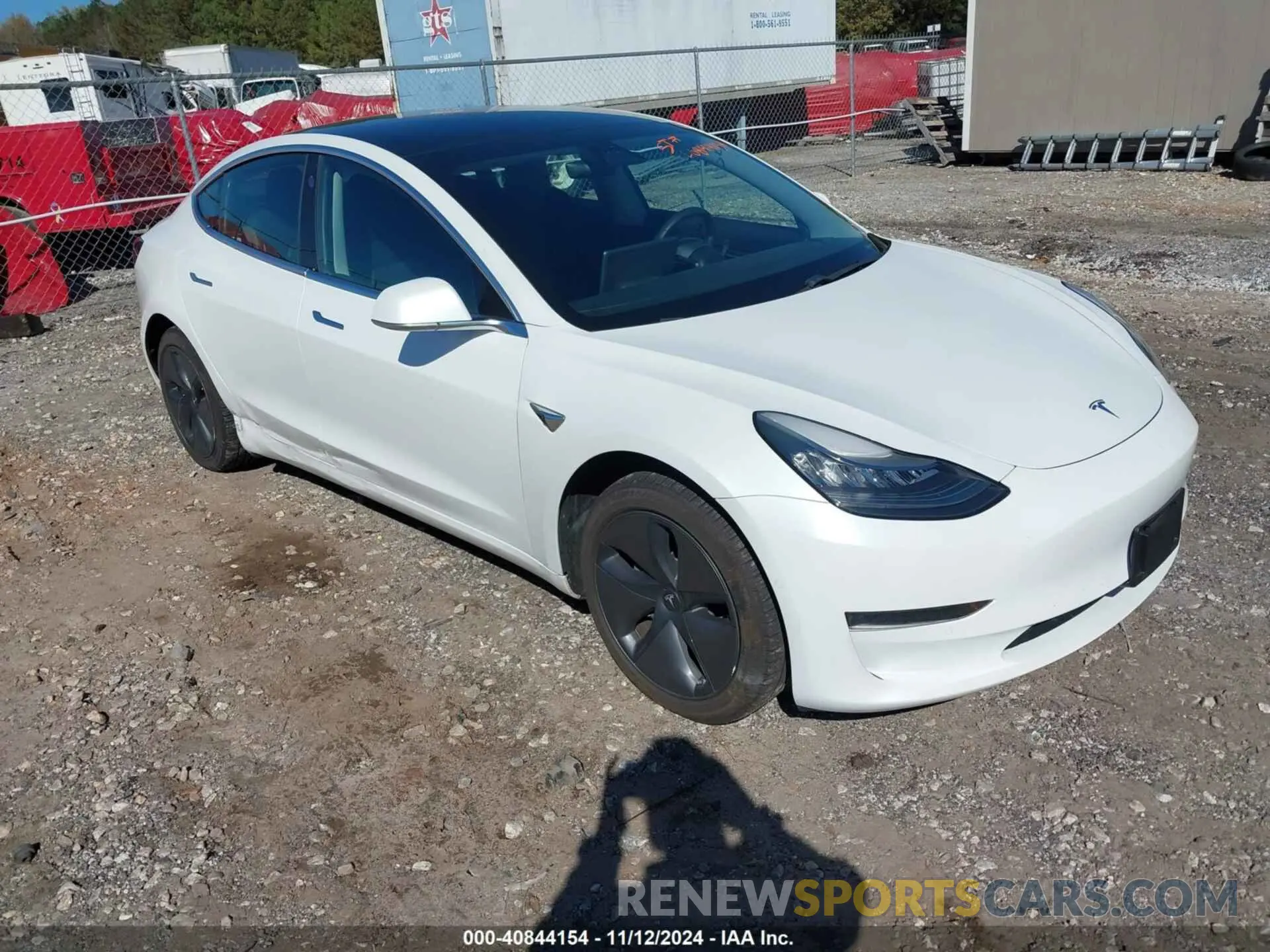 1 Photograph of a damaged car 5YJ3E1EA1KF482634 TESLA MODEL 3 2019