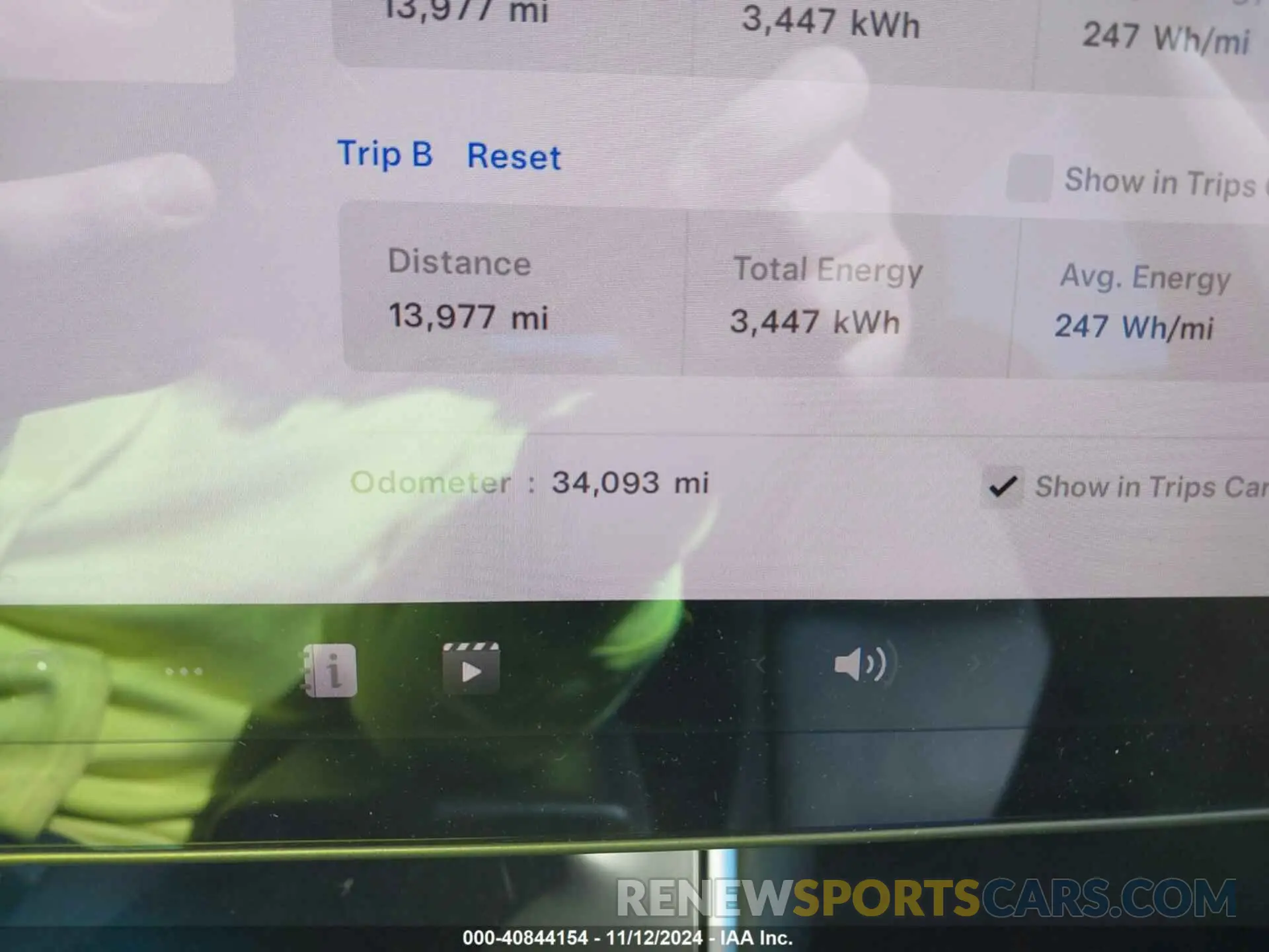 15 Photograph of a damaged car 5YJ3E1EA1KF482634 TESLA MODEL 3 2019