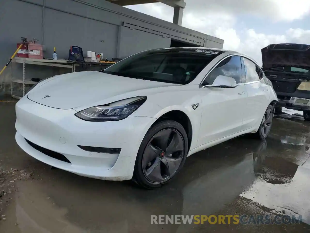 1 Photograph of a damaged car 5YJ3E1EA1KF483749 TESLA MODEL 3 2019