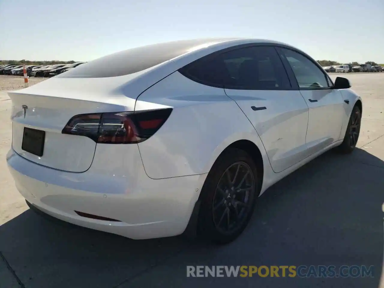 4 Photograph of a damaged car 5YJ3E1EA1KF509461 TESLA MODEL 3 2019