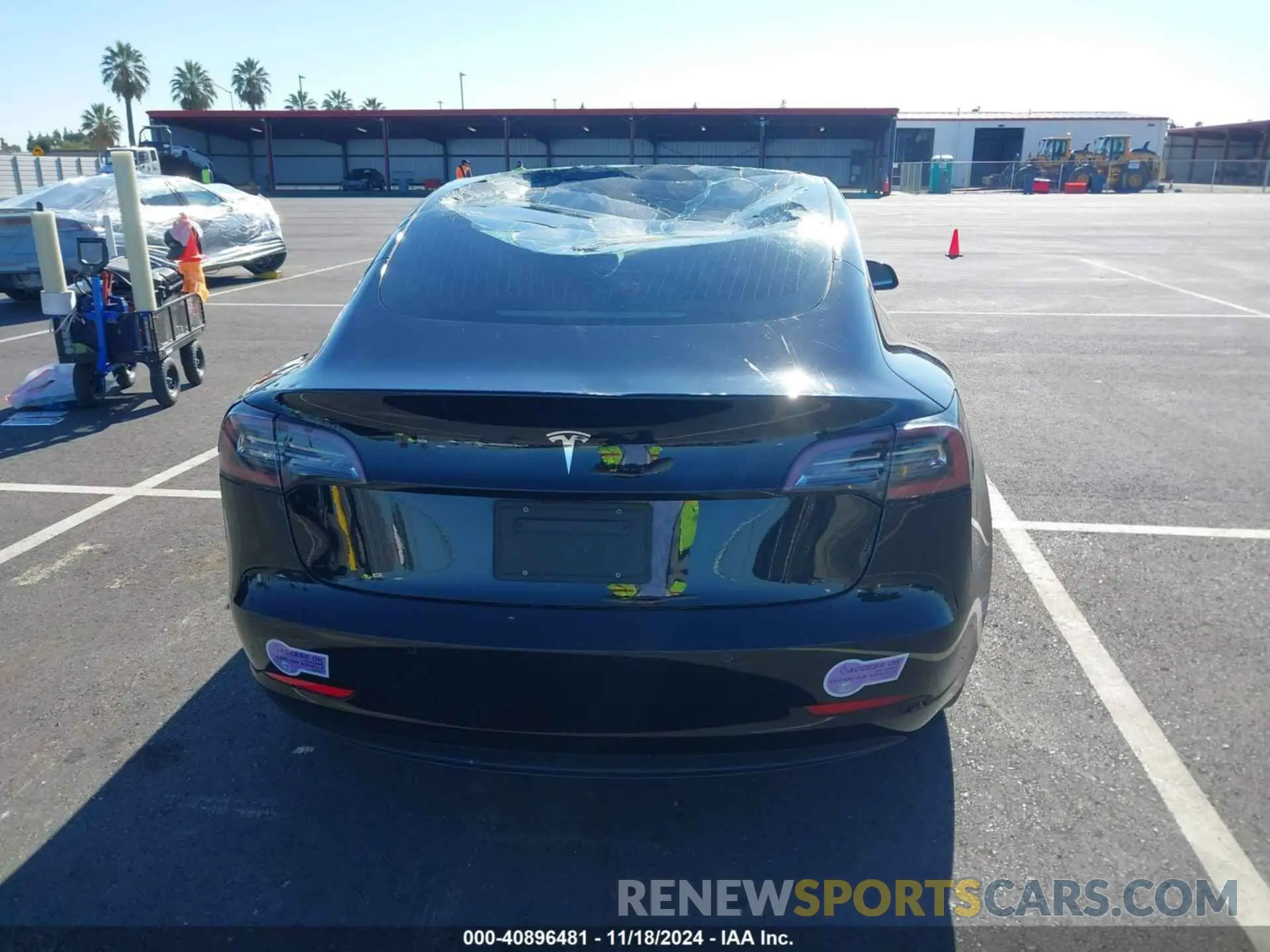 16 Photograph of a damaged car 5YJ3E1EA2KF189986 TESLA MODEL 3 2019
