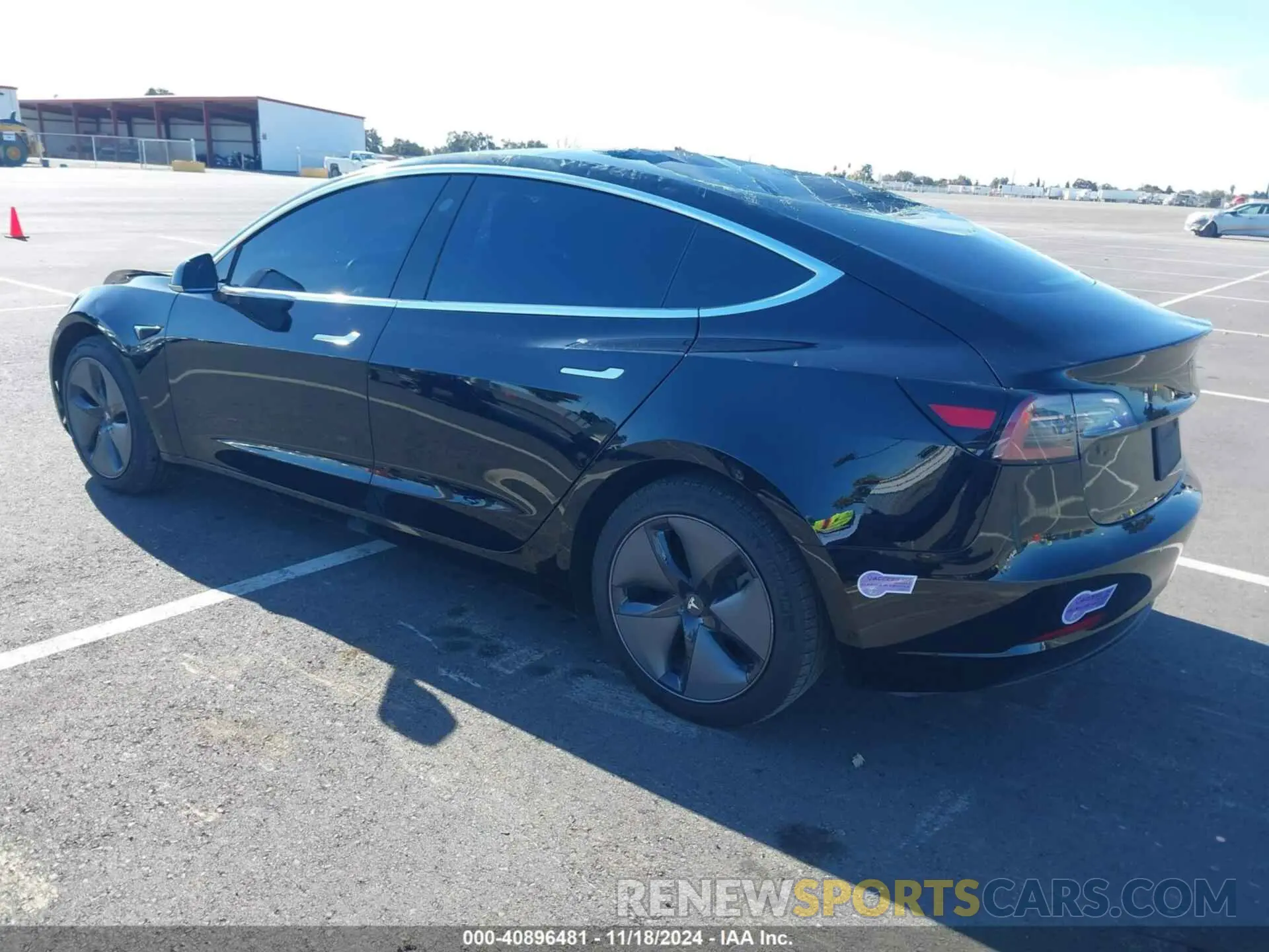 3 Photograph of a damaged car 5YJ3E1EA2KF189986 TESLA MODEL 3 2019