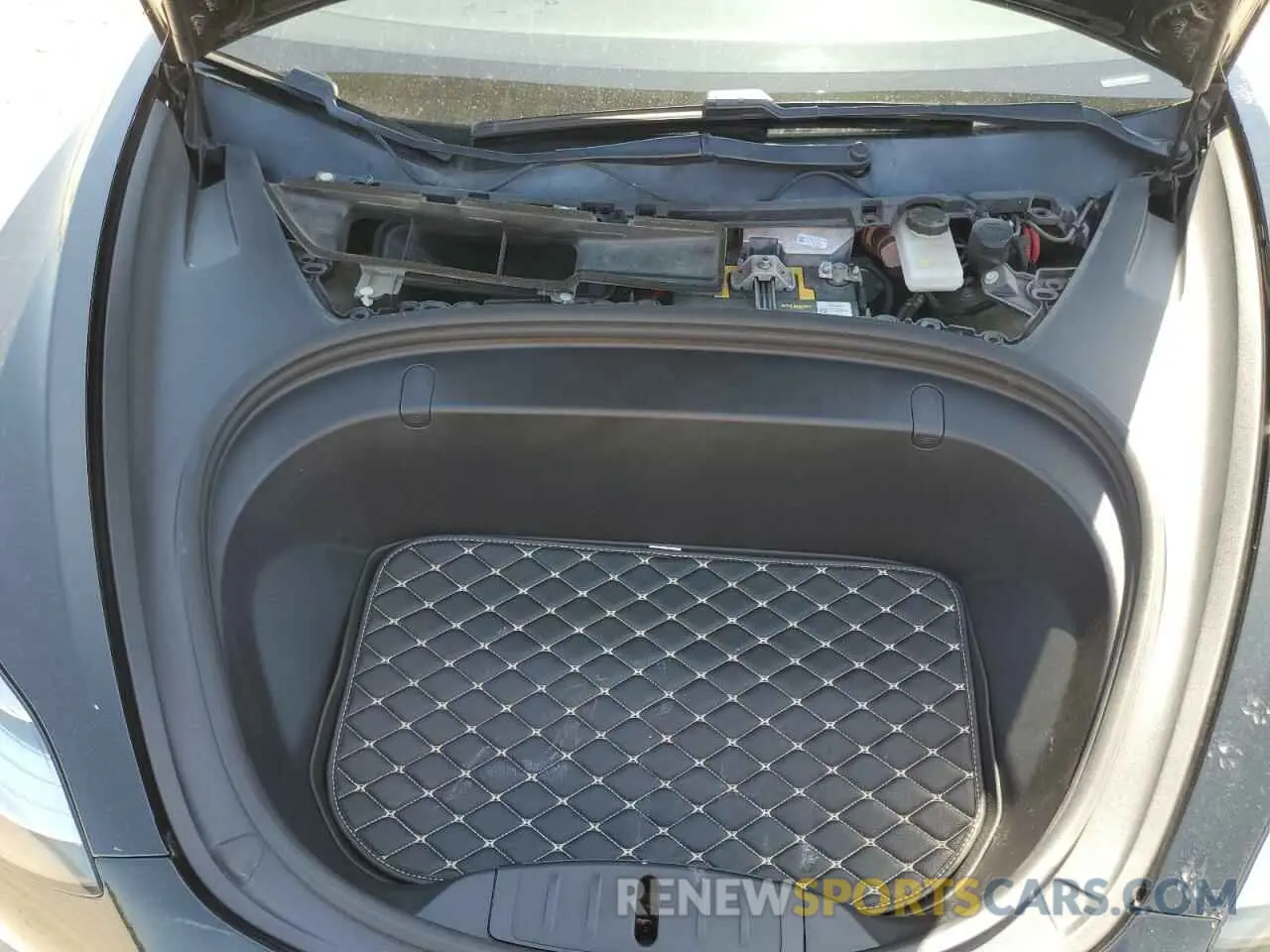 11 Photograph of a damaged car 5YJ3E1EA2KF296780 TESLA MODEL 3 2019
