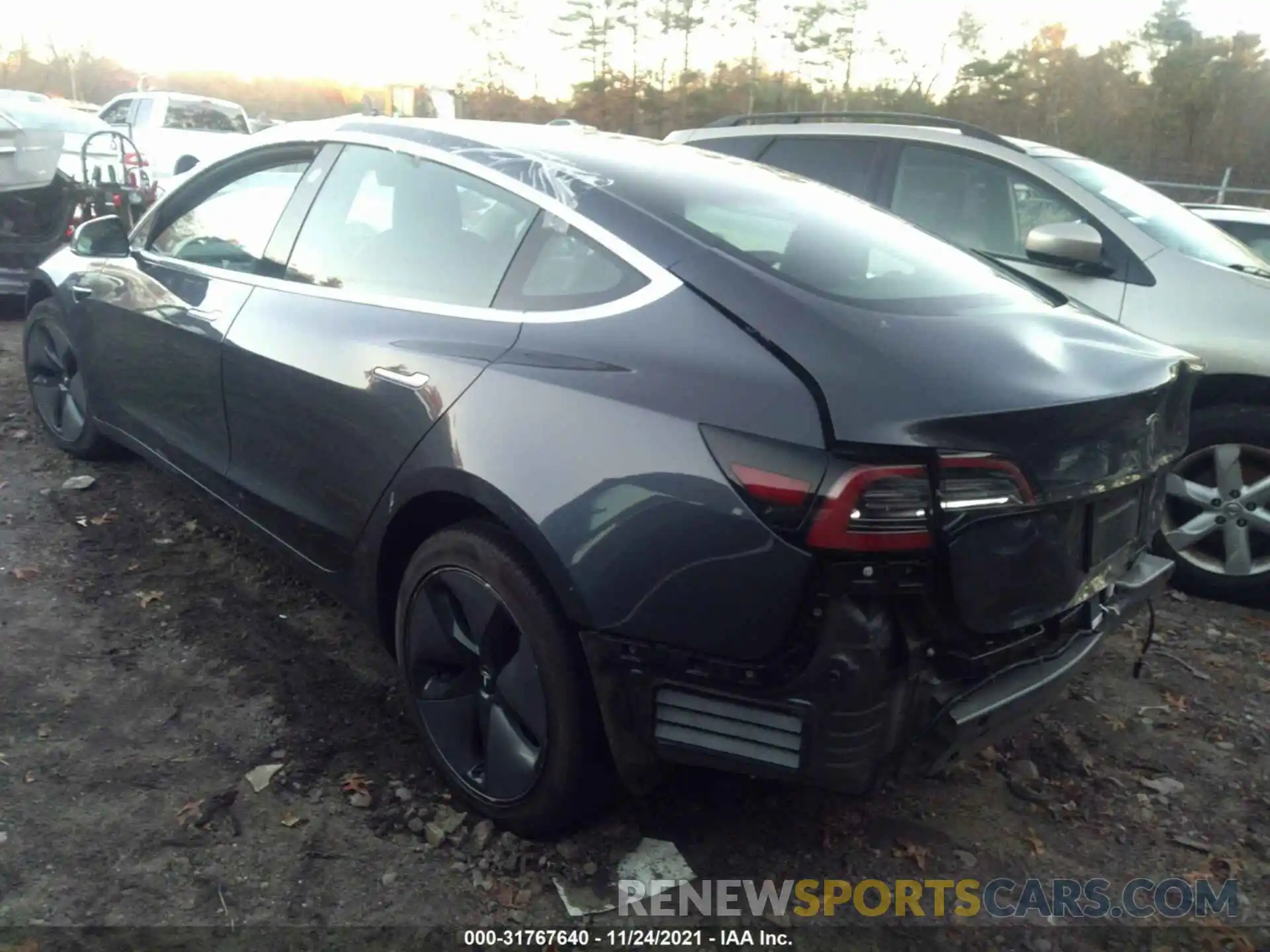 3 Photograph of a damaged car 5YJ3E1EA2KF298657 TESLA MODEL 3 2019