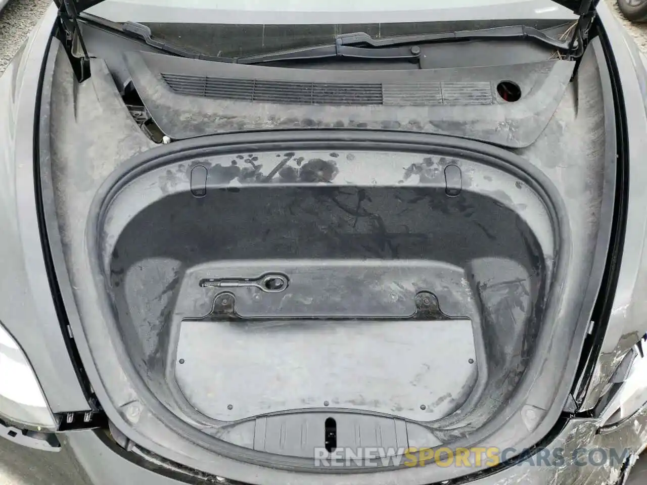 7 Photograph of a damaged car 5YJ3E1EA2KF305509 TESLA MODEL 3 2019