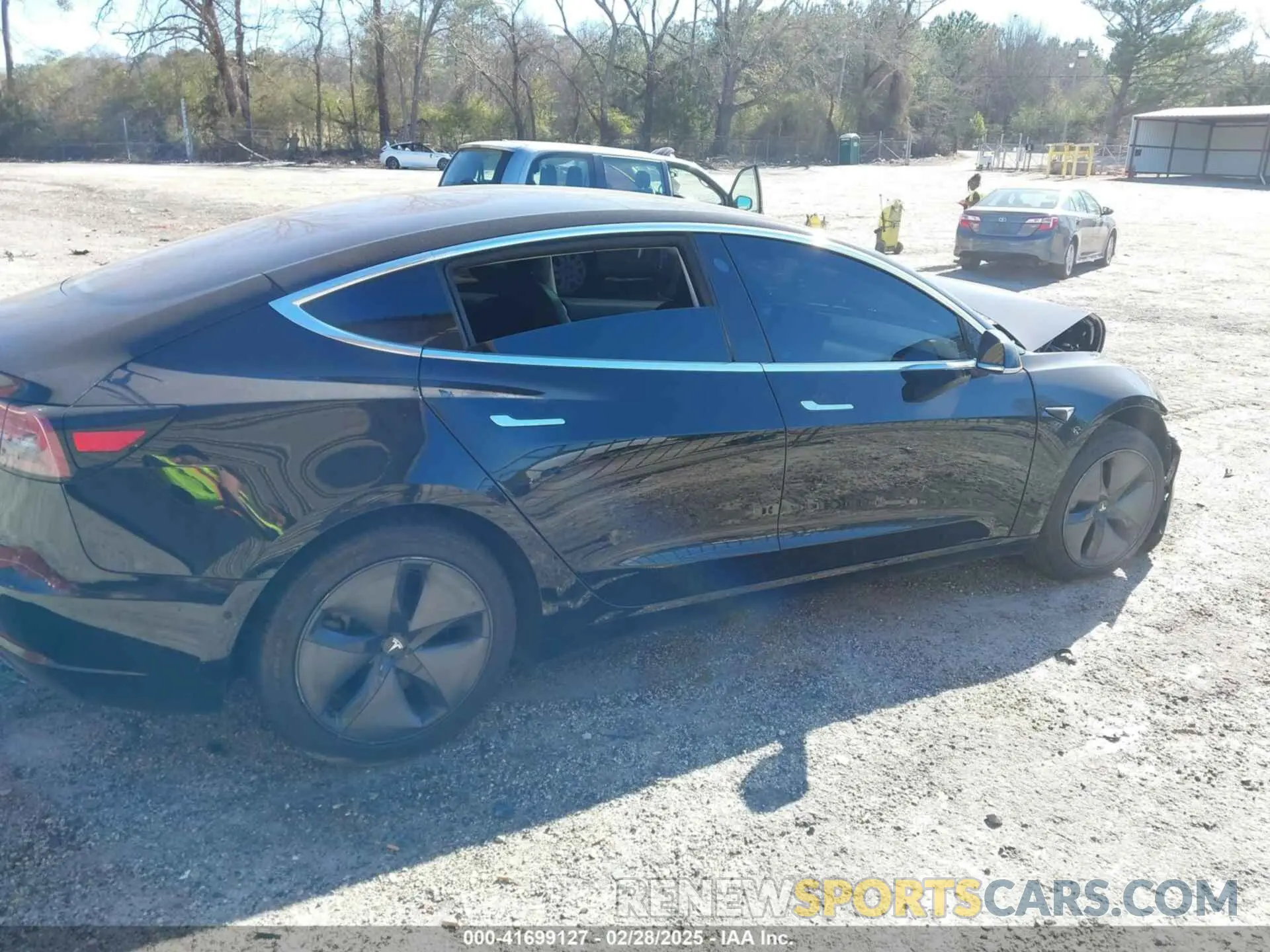 13 Photograph of a damaged car 5YJ3E1EA2KF306286 TESLA MODEL 3 2019