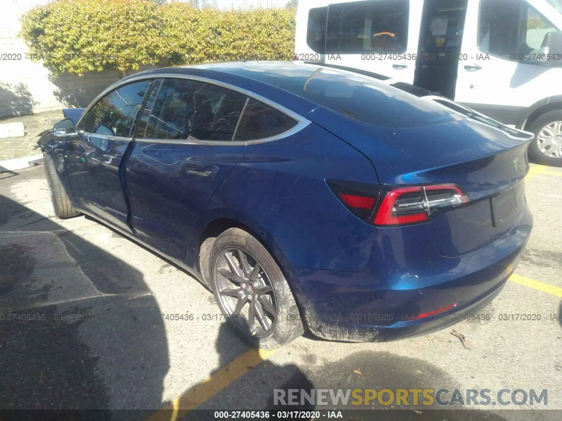 3 Photograph of a damaged car 5YJ3E1EA2KF307096 TESLA MODEL 3 2019