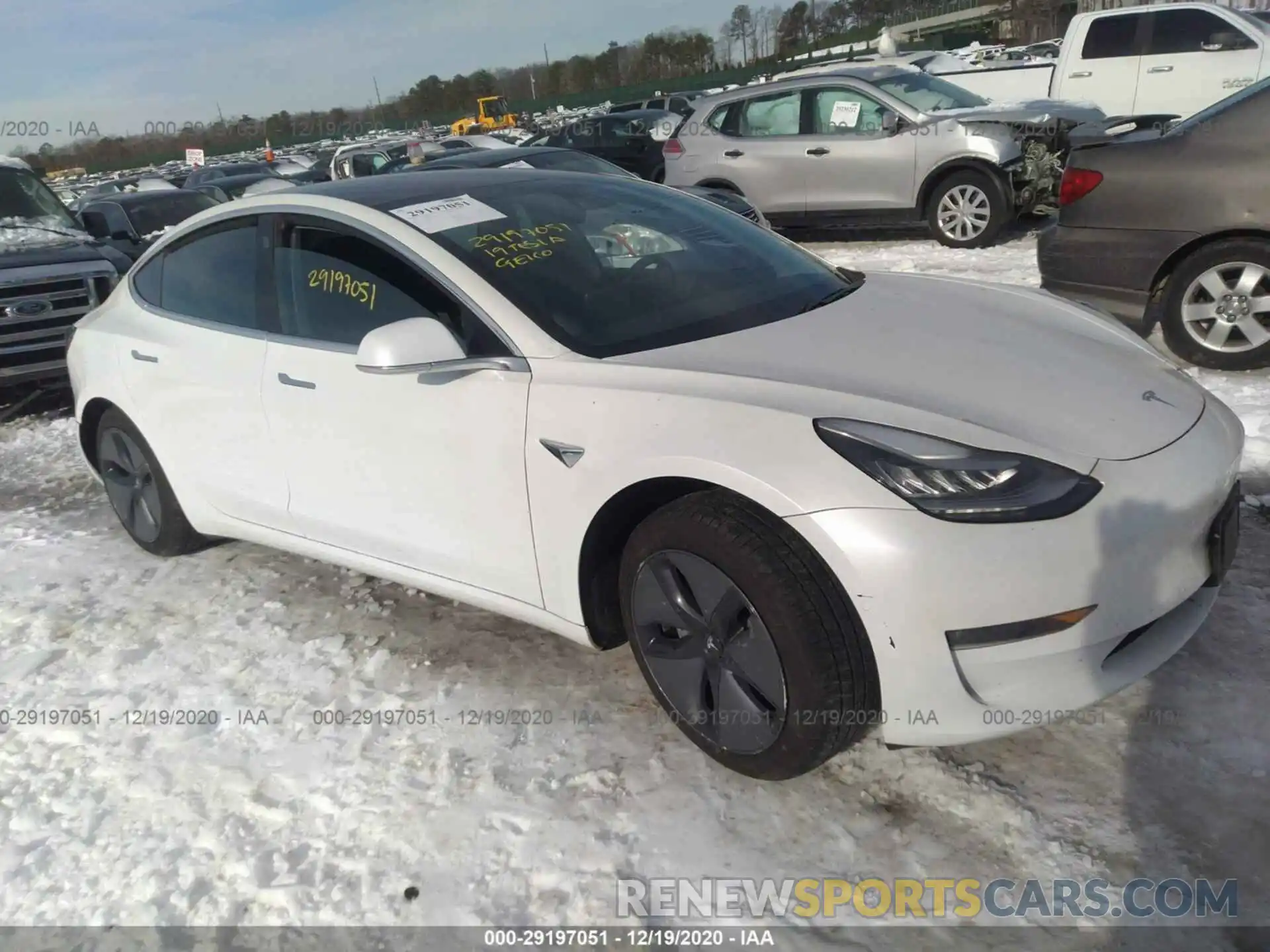 1 Photograph of a damaged car 5YJ3E1EA2KF310080 TESLA MODEL 3 2019