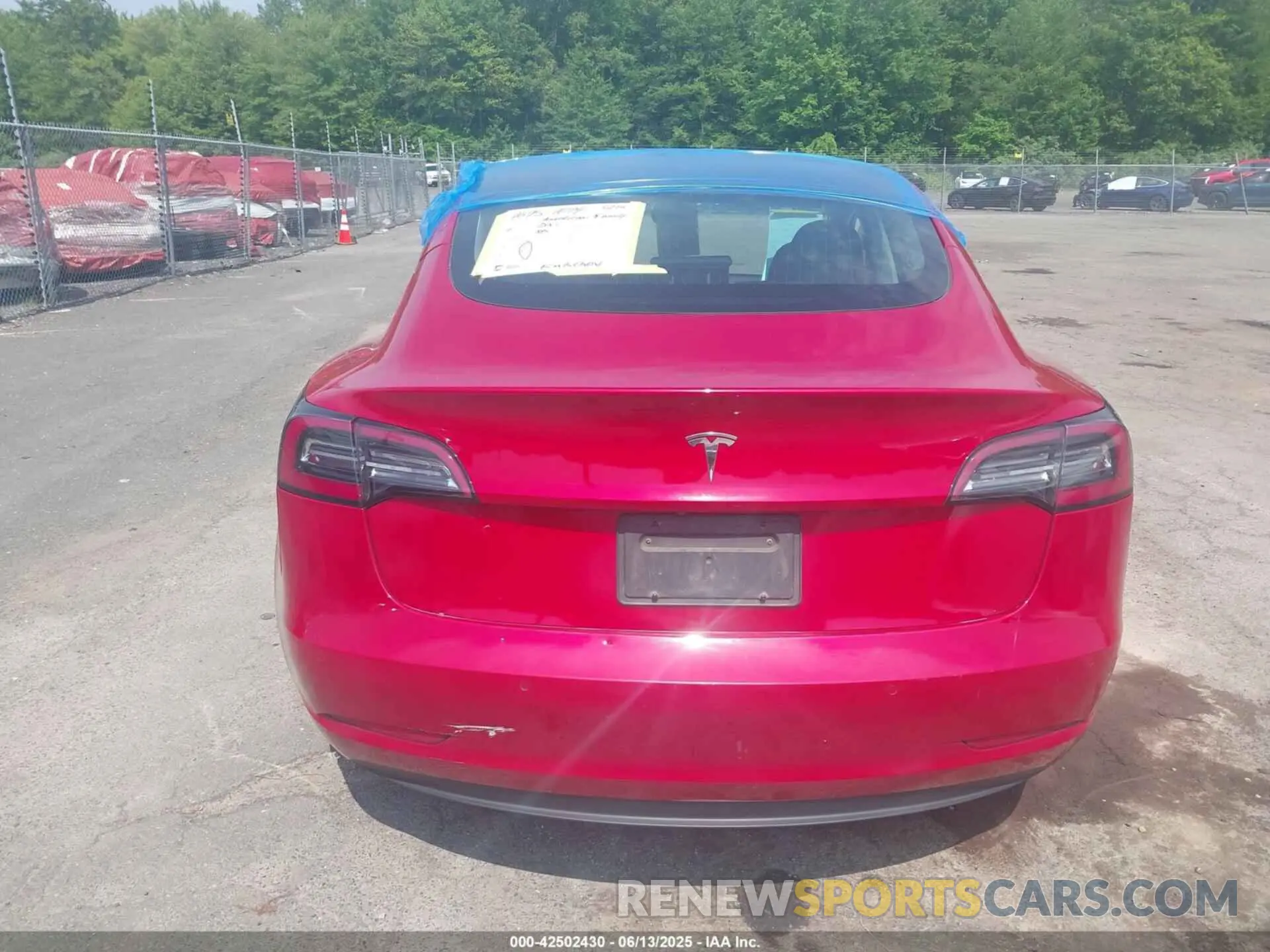 17 Photograph of a damaged car 5YJ3E1EA2KF311424 TESLA MODEL 3 2019