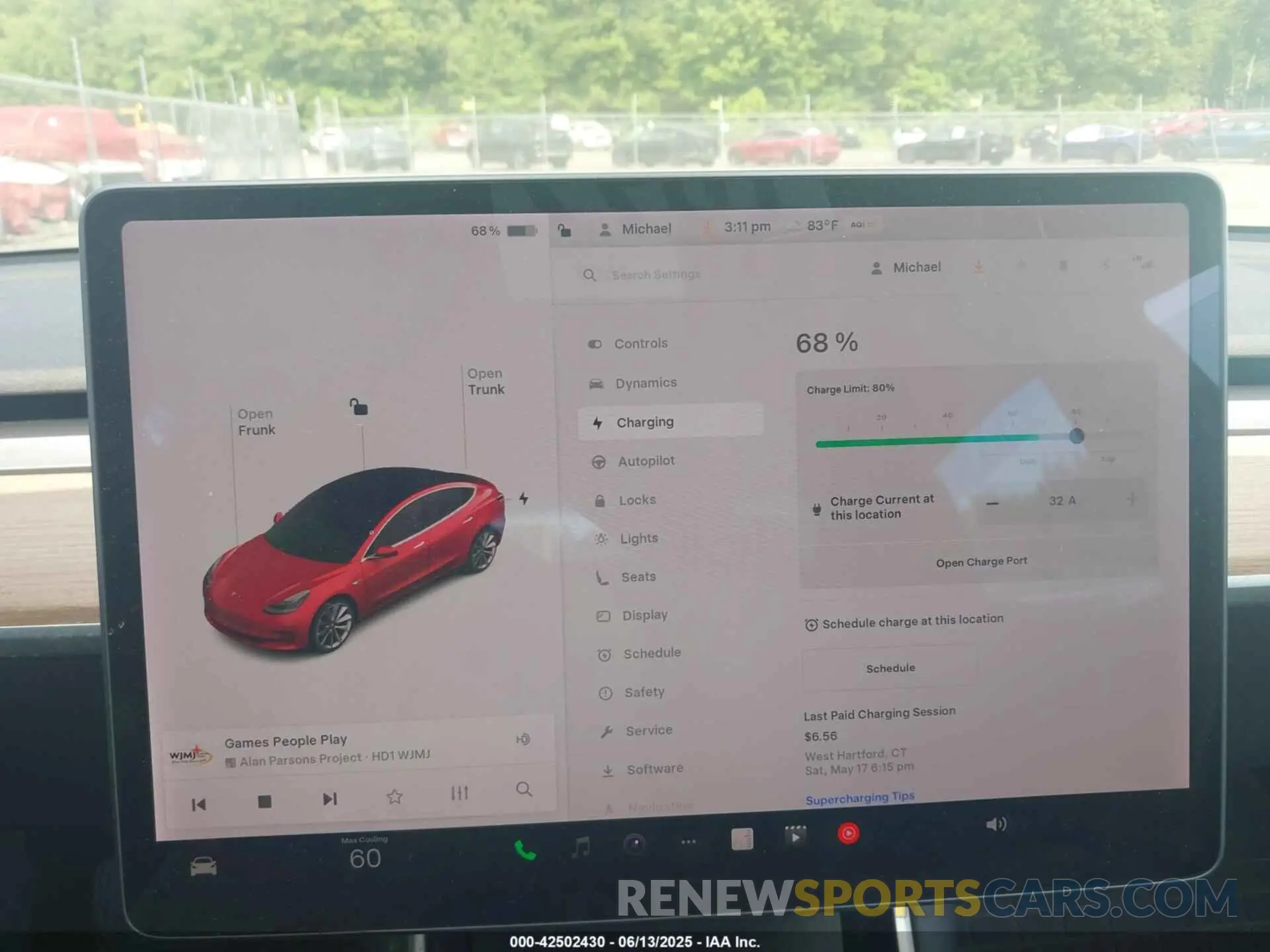 18 Photograph of a damaged car 5YJ3E1EA2KF311424 TESLA MODEL 3 2019