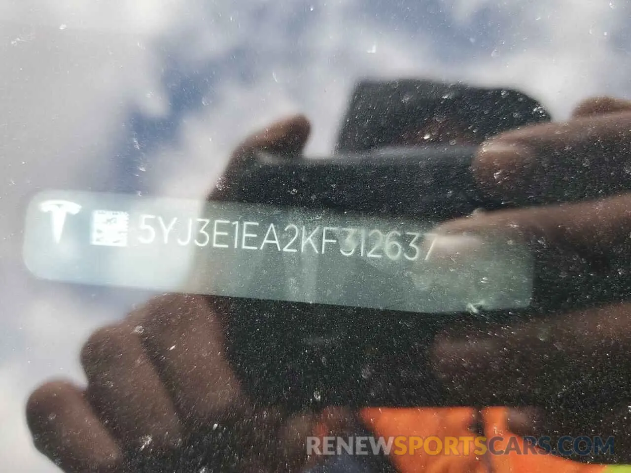 14 Photograph of a damaged car 5YJ3E1EA2KF312637 TESLA MODEL 3 2019