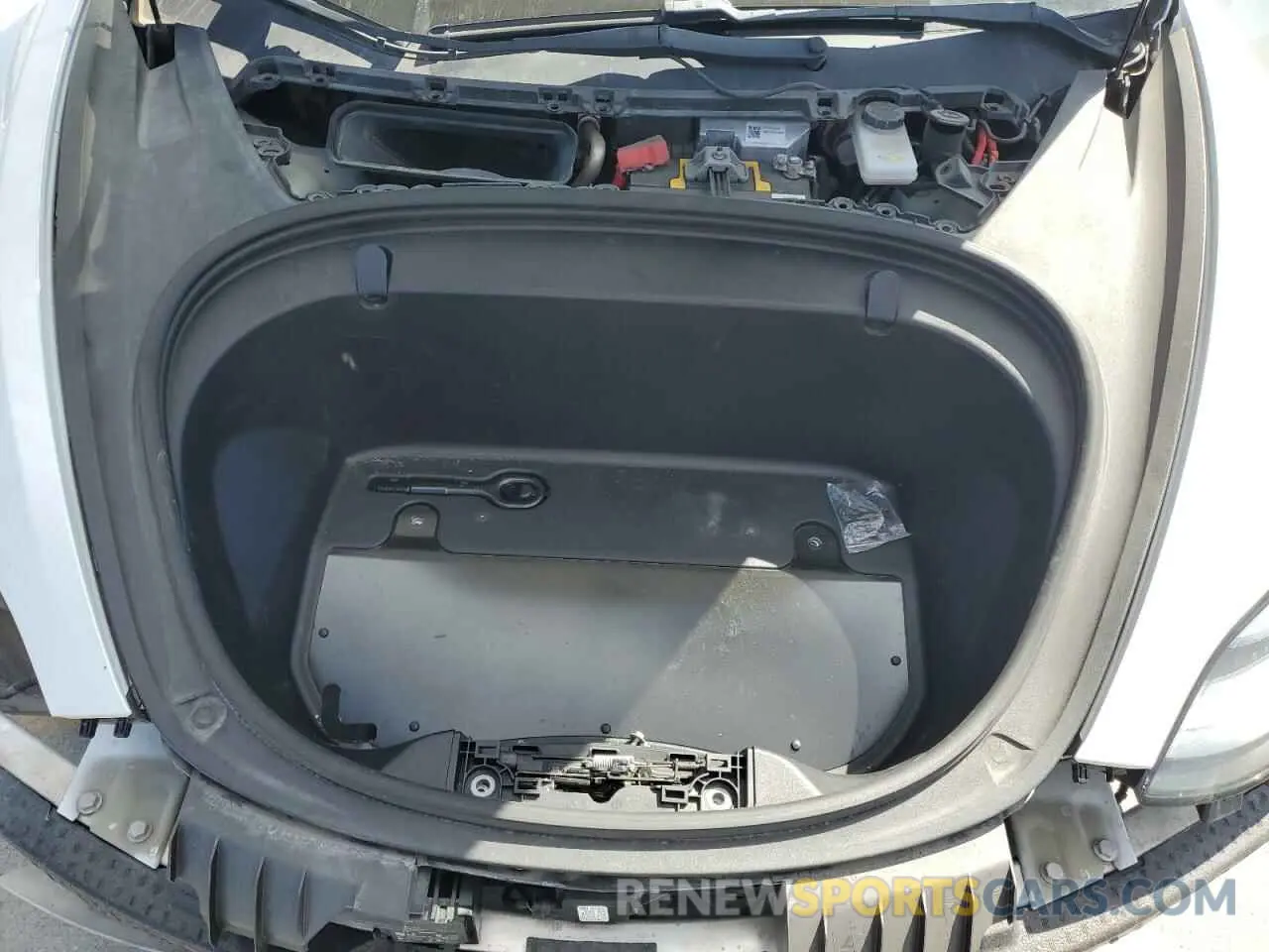 11 Photograph of a damaged car 5YJ3E1EA2KF314937 TESLA MODEL 3 2019