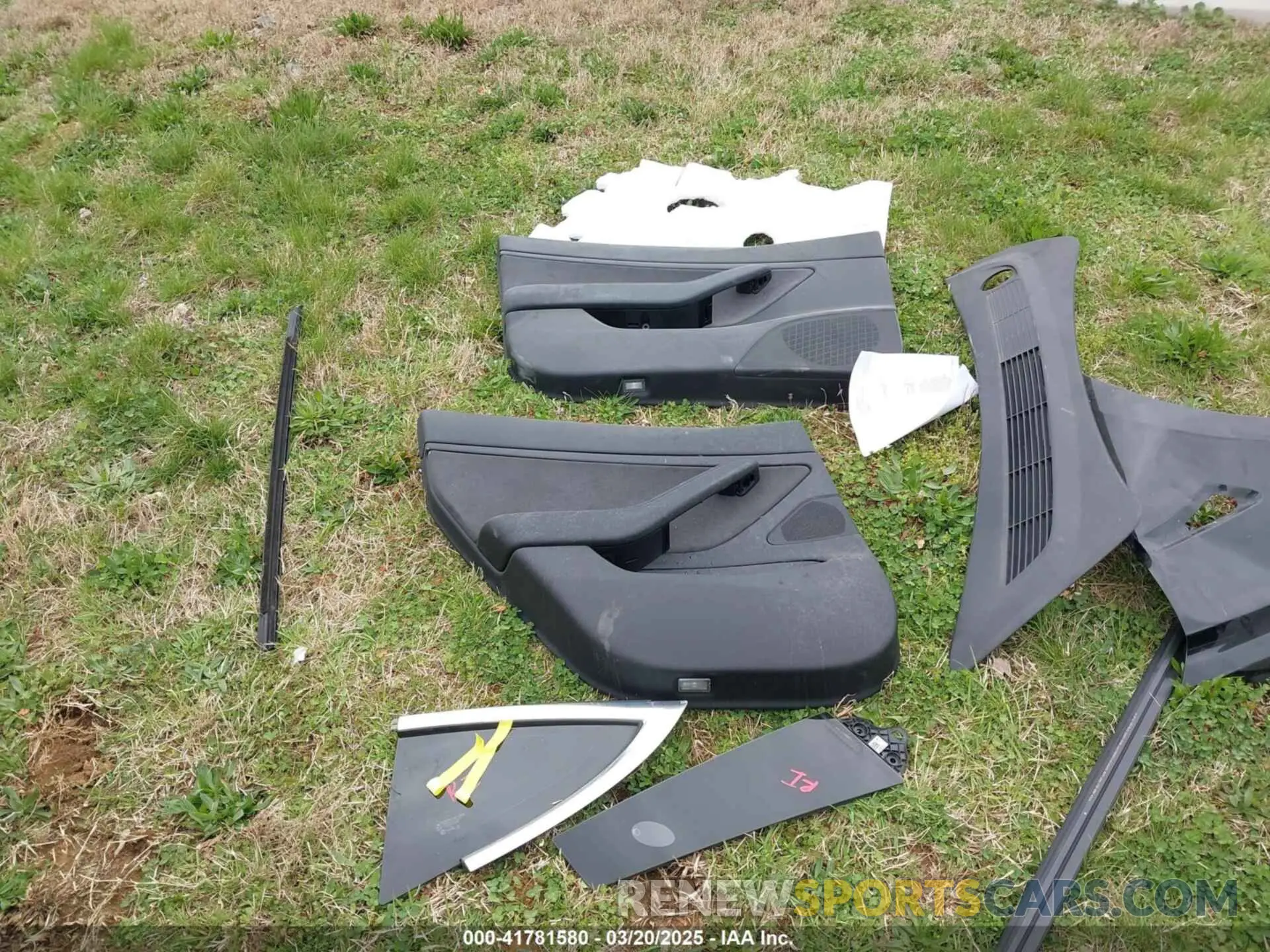 11 Photograph of a damaged car 5YJ3E1EA2KF317028 TESLA MODEL 3 2019
