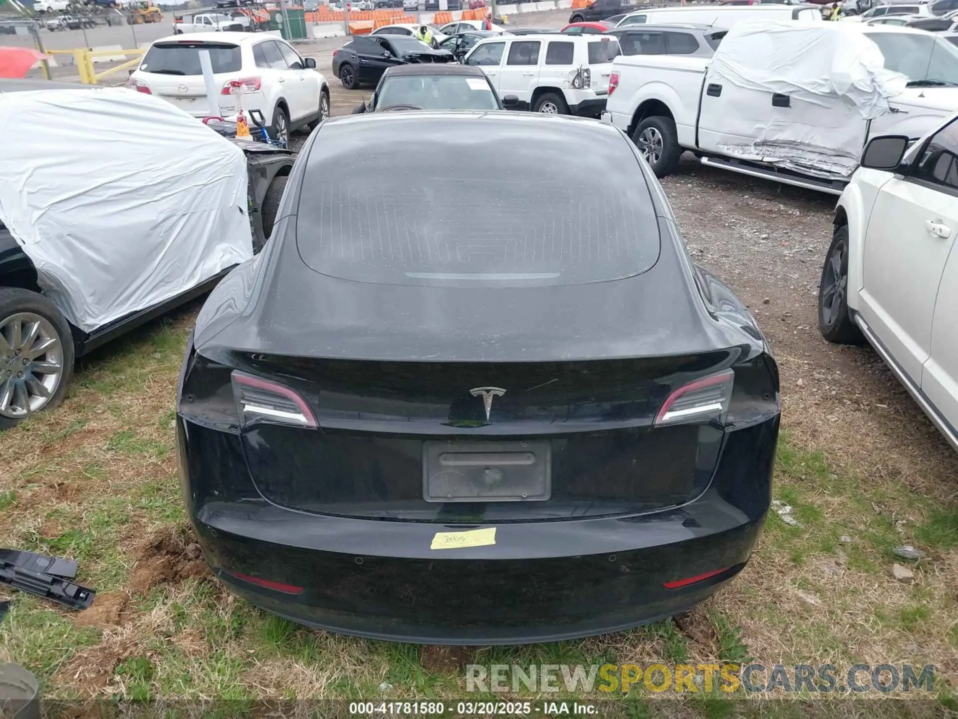 16 Photograph of a damaged car 5YJ3E1EA2KF317028 TESLA MODEL 3 2019