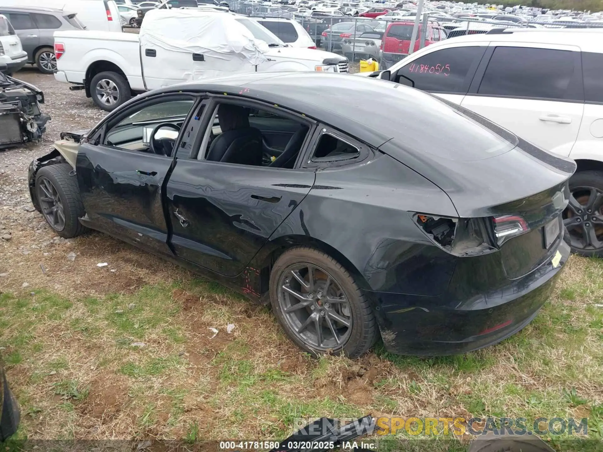 3 Photograph of a damaged car 5YJ3E1EA2KF317028 TESLA MODEL 3 2019