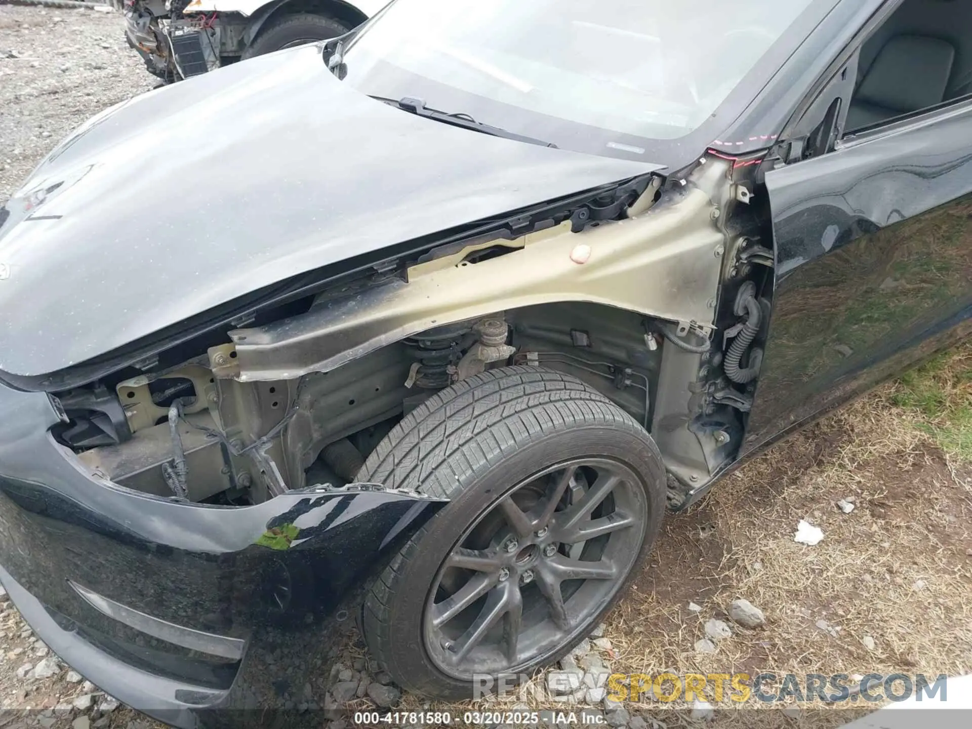 6 Photograph of a damaged car 5YJ3E1EA2KF317028 TESLA MODEL 3 2019