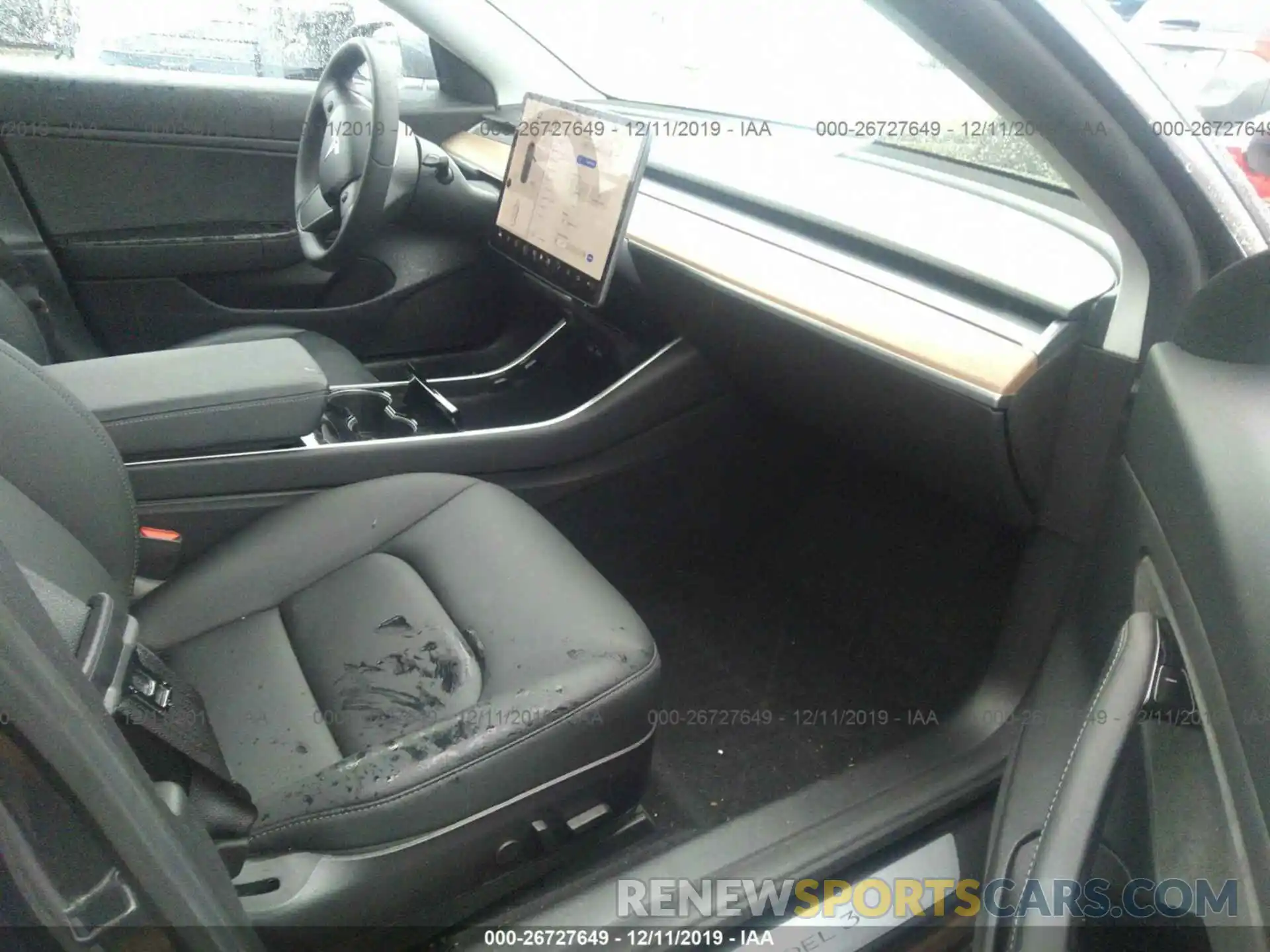 5 Photograph of a damaged car 5YJ3E1EA2KF396295 TESLA MODEL 3 2019