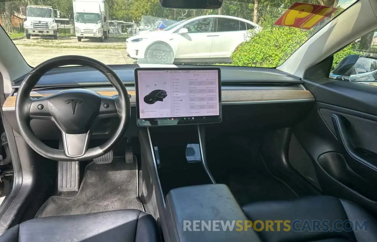 9 Photograph of a damaged car 5YJ3E1EA2KF399391 TESLA MODEL 3 2019