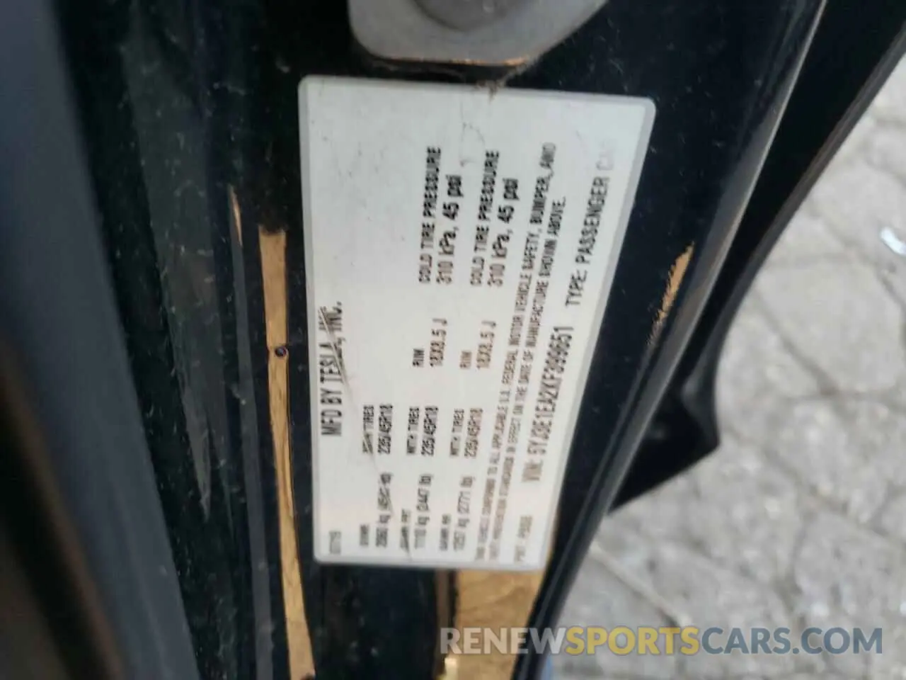 12 Photograph of a damaged car 5YJ3E1EA2KF399651 TESLA MODEL 3 2019