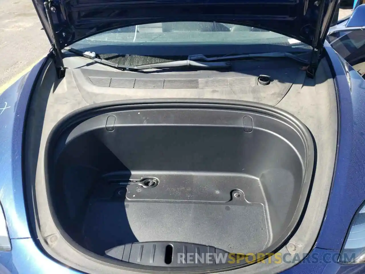 11 Photograph of a damaged car 5YJ3E1EA2KF401043 TESLA MODEL 3 2019