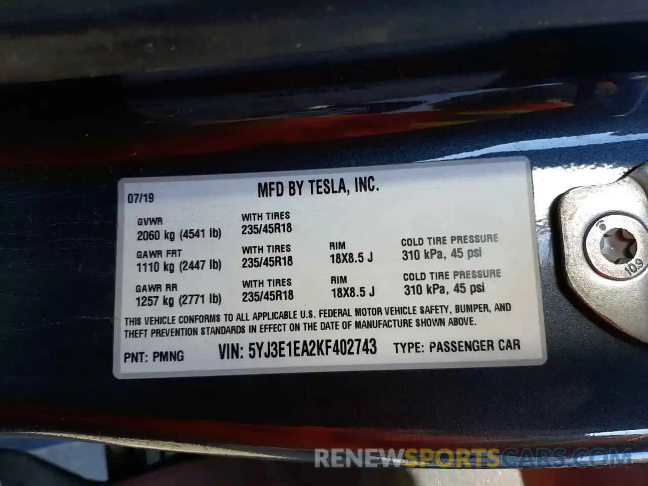 10 Photograph of a damaged car 5YJ3E1EA2KF402743 TESLA MODEL 3 2019