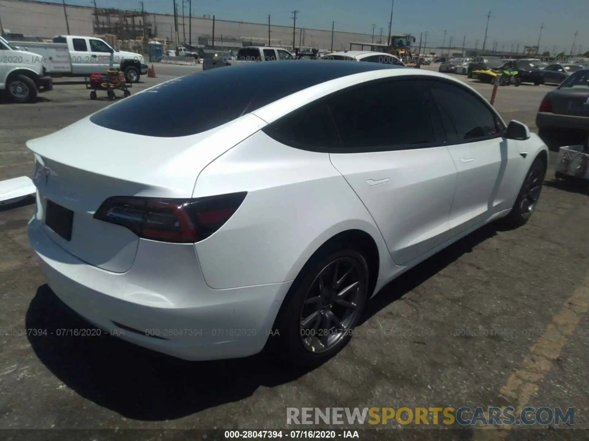 4 Photograph of a damaged car 5YJ3E1EA2KF419798 TESLA MODEL 3 2019