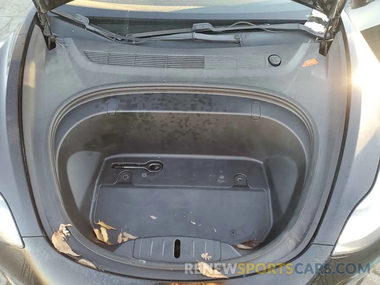 13 Photograph of a damaged car 5YJ3E1EA2KF422488 TESLA MODEL 3 2019