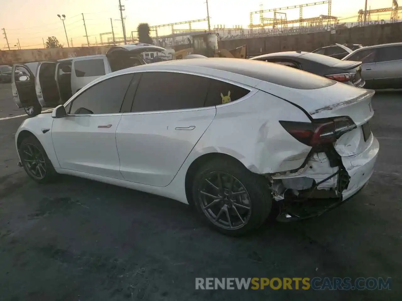 2 Photograph of a damaged car 5YJ3E1EA2KF425200 TESLA MODEL 3 2019