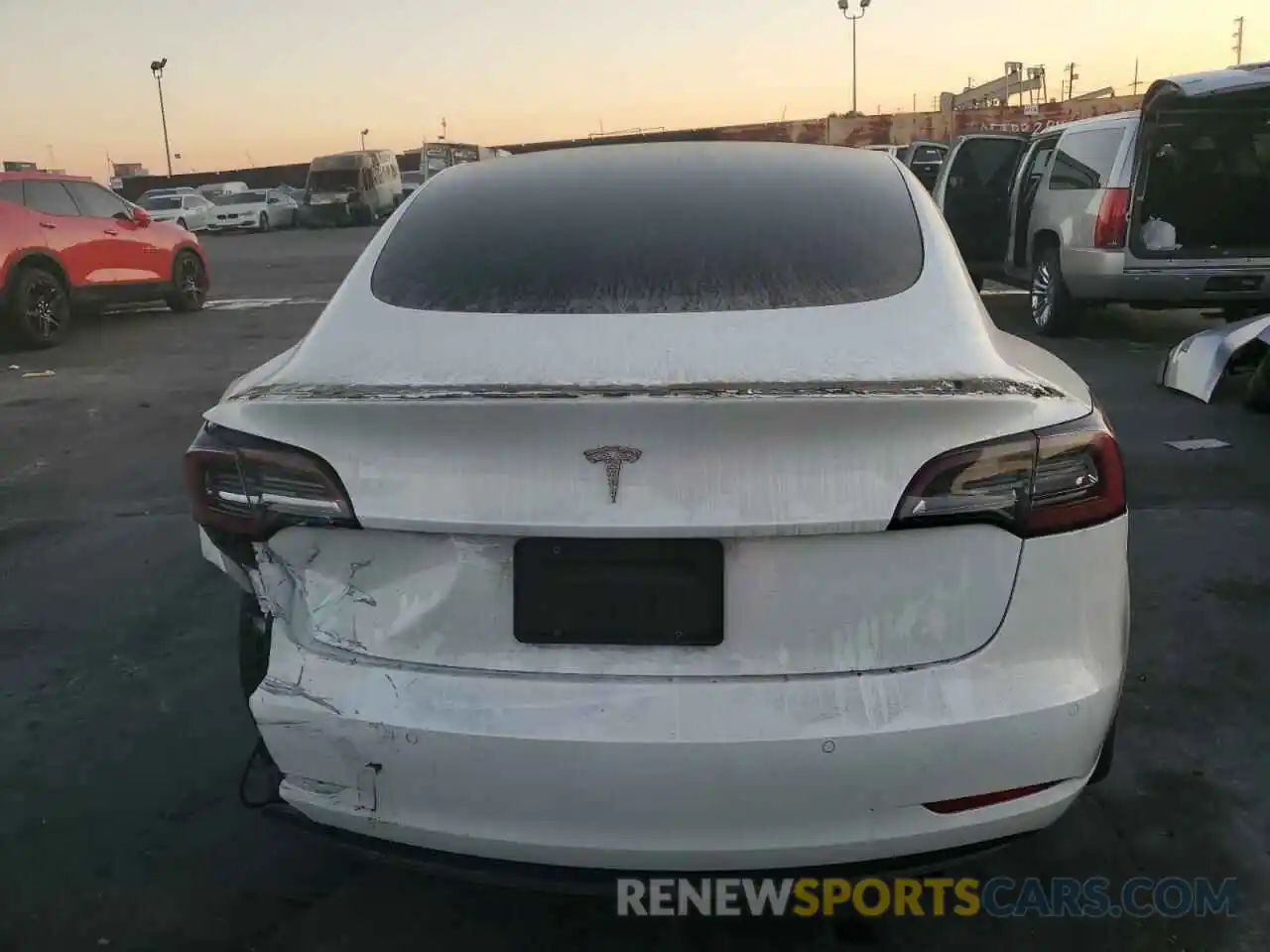 6 Photograph of a damaged car 5YJ3E1EA2KF425200 TESLA MODEL 3 2019