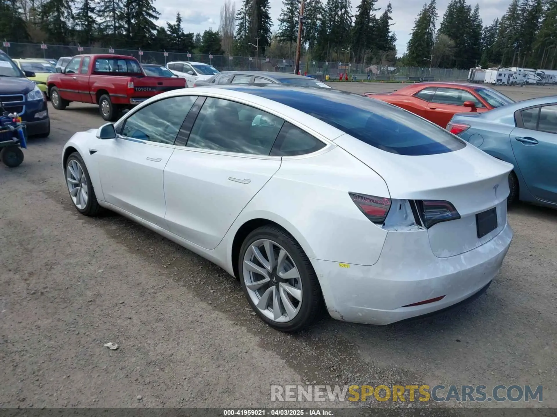3 Photograph of a damaged car 5YJ3E1EA2KF437900 TESLA MODEL 3 2019