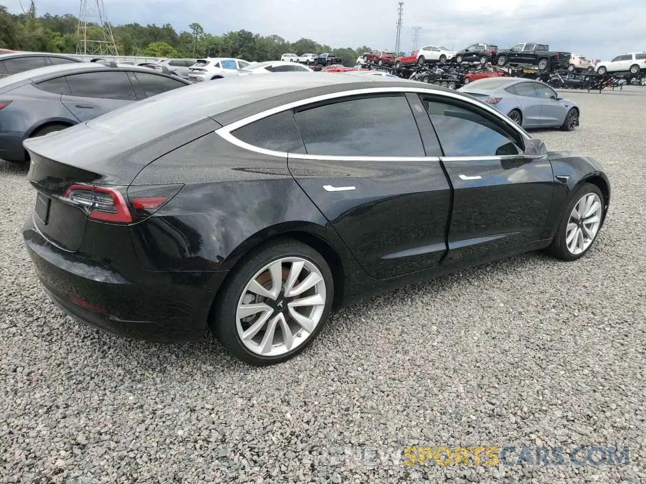 3 Photograph of a damaged car 5YJ3E1EA2KF445219 TESLA MODEL 3 2019