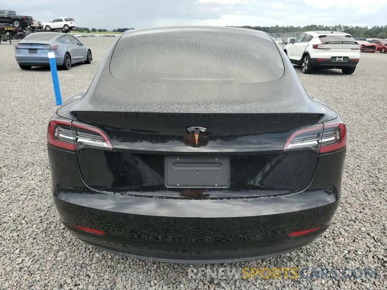6 Photograph of a damaged car 5YJ3E1EA2KF445219 TESLA MODEL 3 2019
