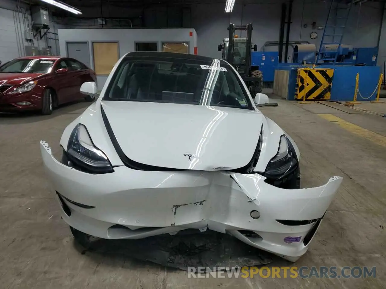 5 Photograph of a damaged car 5YJ3E1EA2KF466782 TESLA MODEL 3 2019