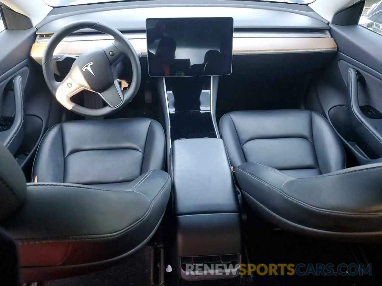 8 Photograph of a damaged car 5YJ3E1EA2KF476194 TESLA MODEL 3 2019