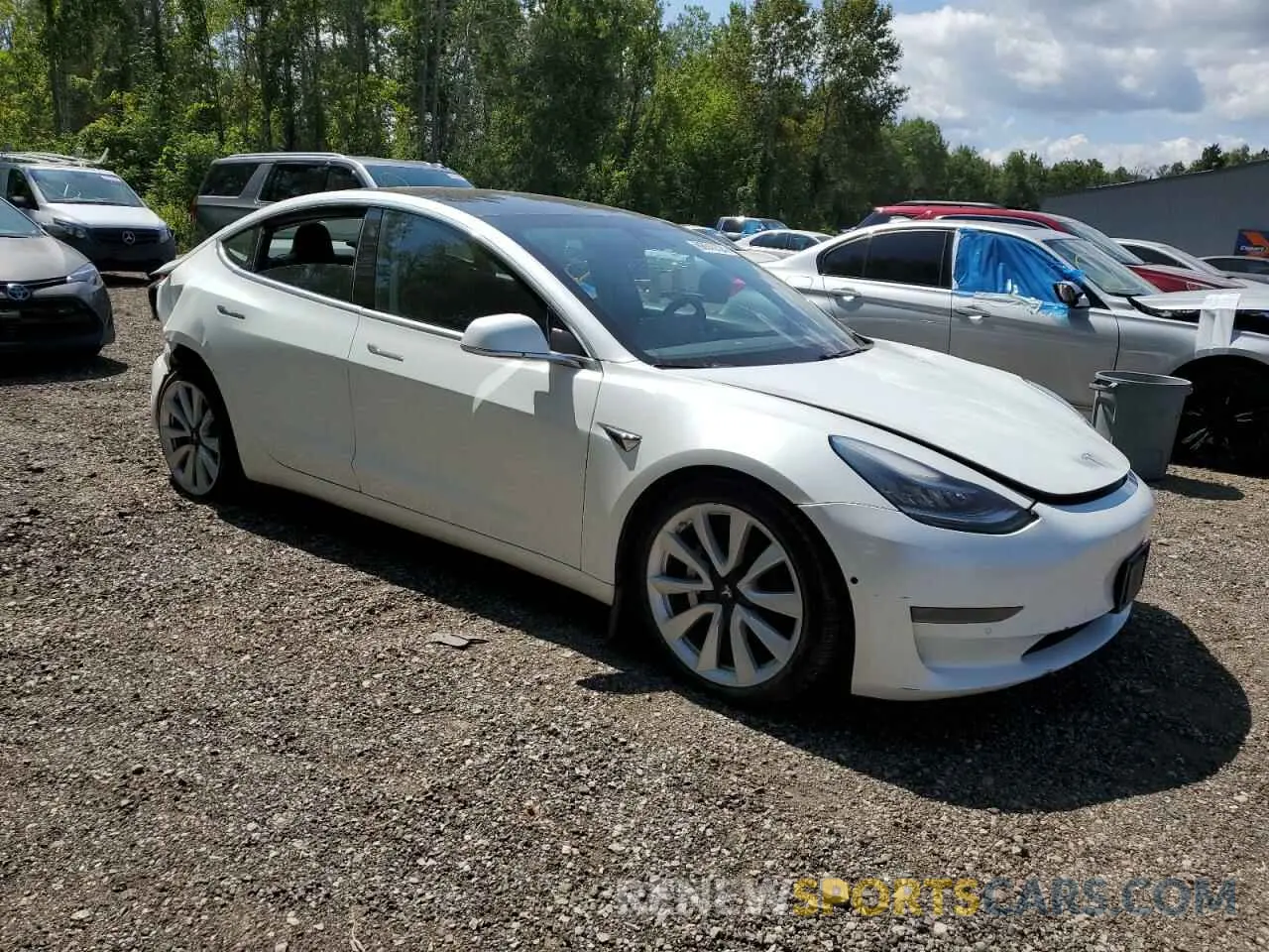 4 Photograph of a damaged car 5YJ3E1EA2KF480410 TESLA MODEL 3 2019