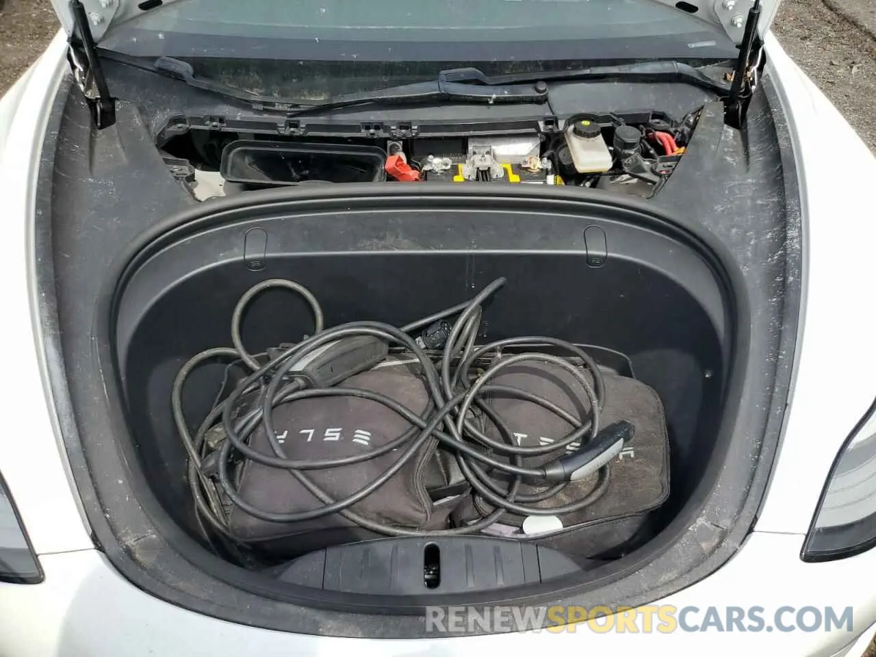 11 Photograph of a damaged car 5YJ3E1EA2KF486532 TESLA MODEL 3 2019