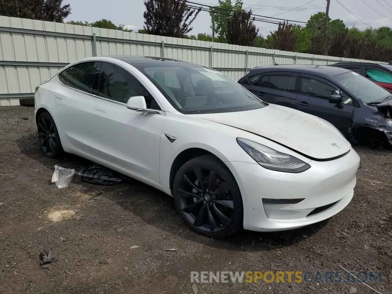 4 Photograph of a damaged car 5YJ3E1EA2KF486532 TESLA MODEL 3 2019