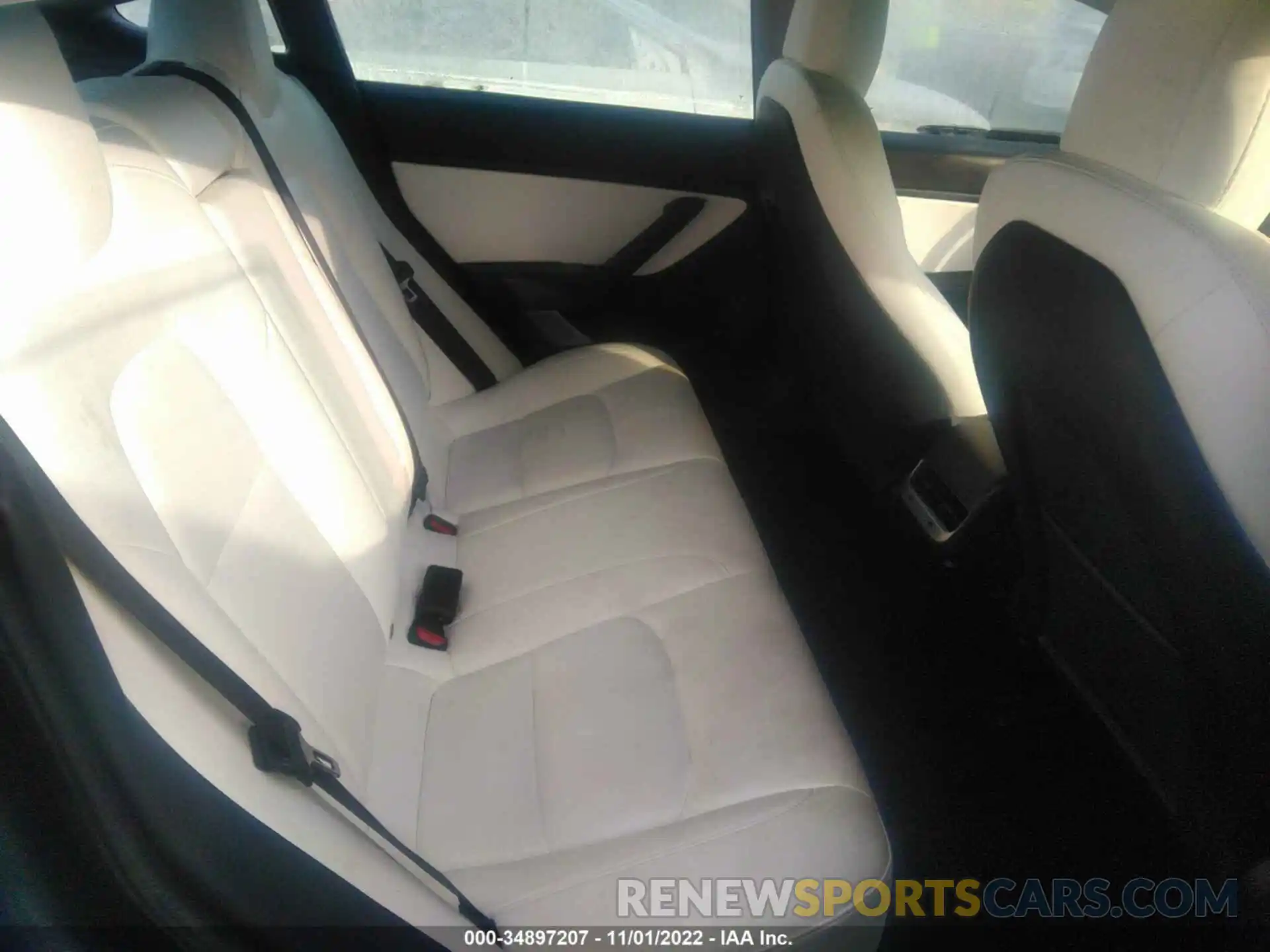 8 Photograph of a damaged car 5YJ3E1EA2KF509680 TESLA MODEL 3 2019