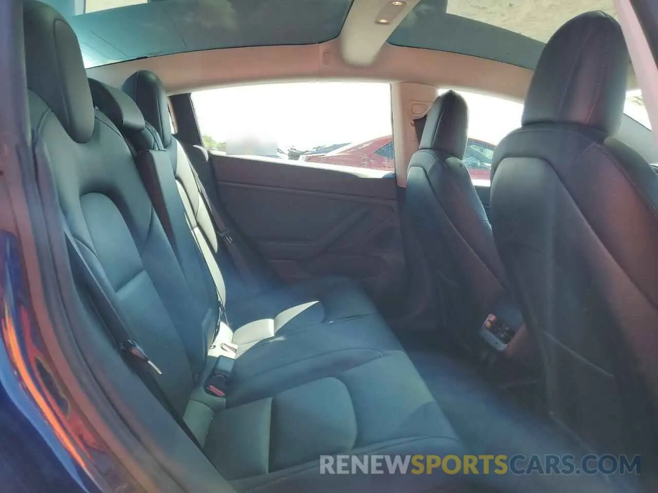 10 Photograph of a damaged car 5YJ3E1EA3KF299252 TESLA MODEL 3 2019