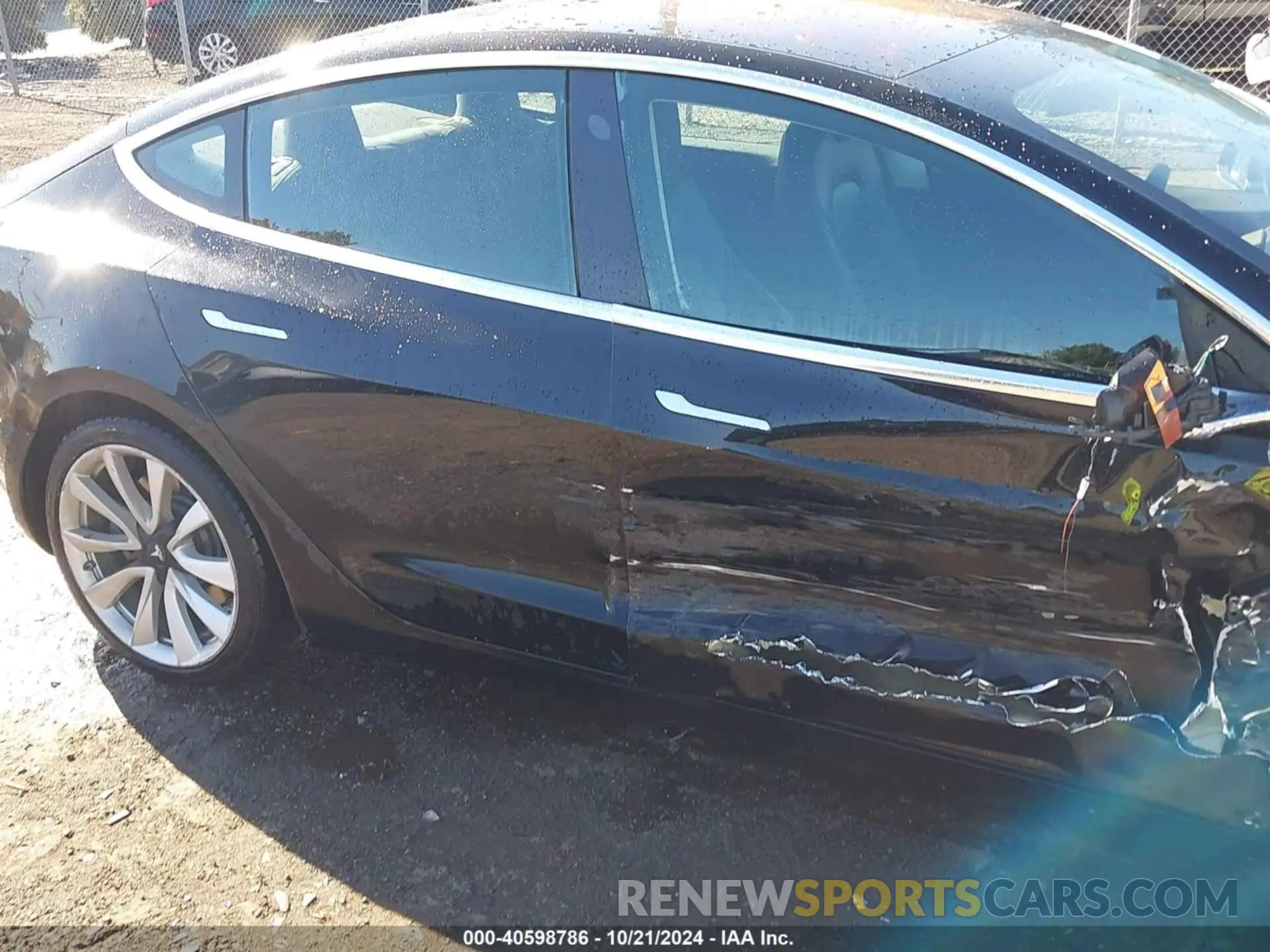 19 Photograph of a damaged car 5YJ3E1EA3KF300688 TESLA MODEL 3 2019