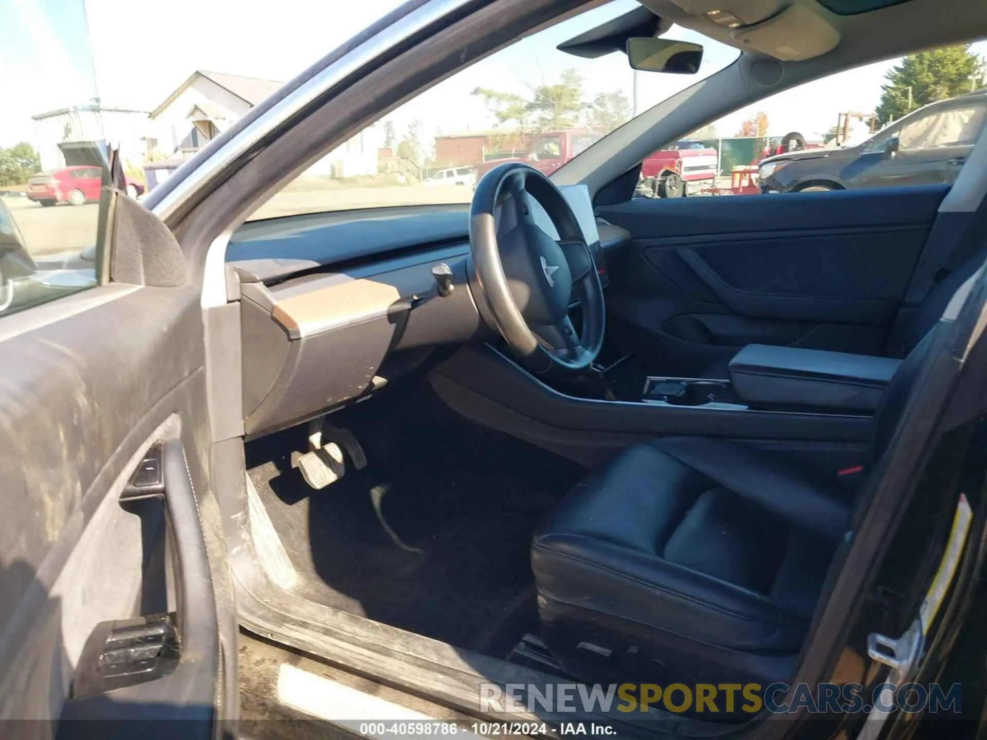 5 Photograph of a damaged car 5YJ3E1EA3KF300688 TESLA MODEL 3 2019