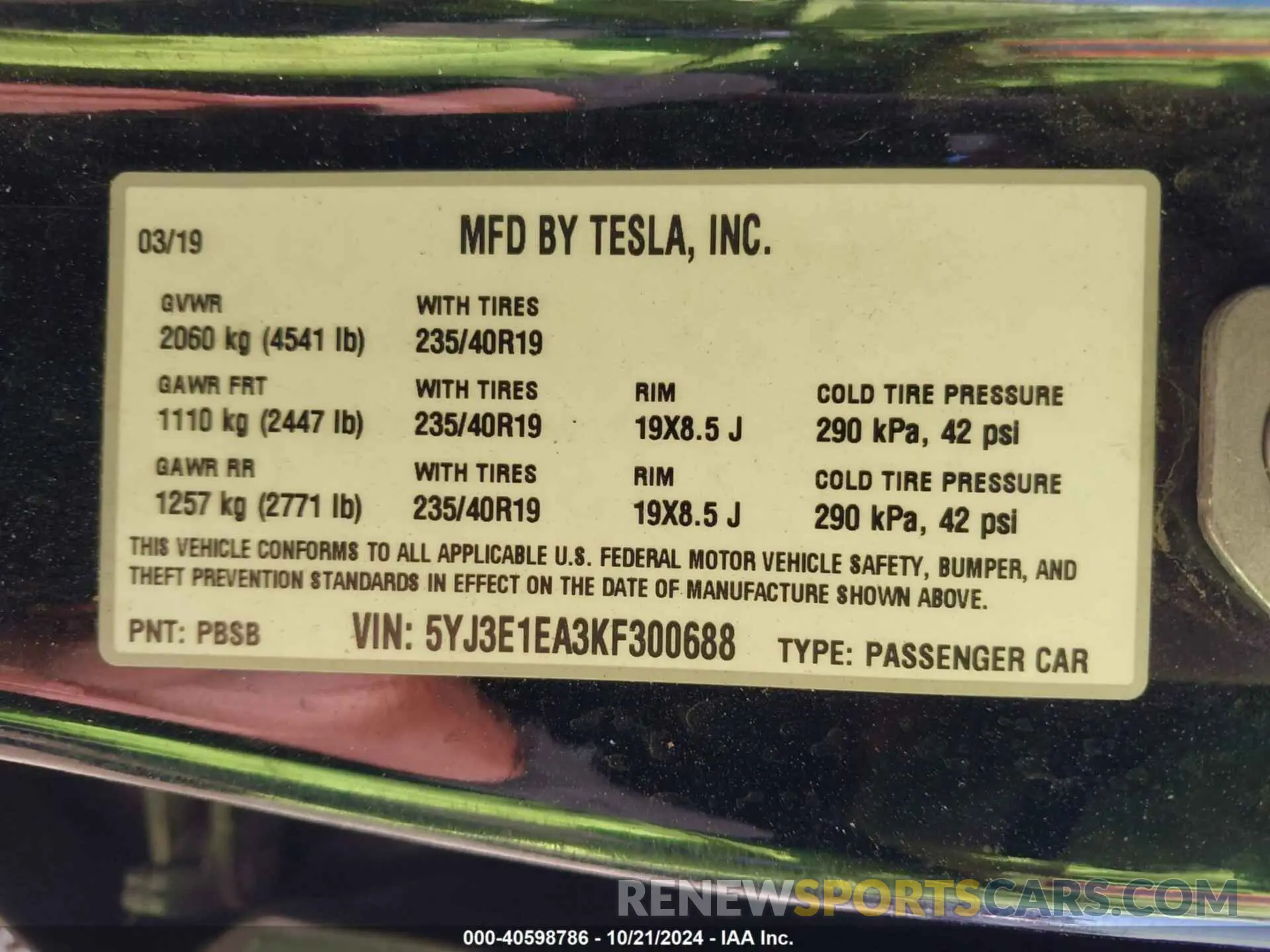 9 Photograph of a damaged car 5YJ3E1EA3KF300688 TESLA MODEL 3 2019