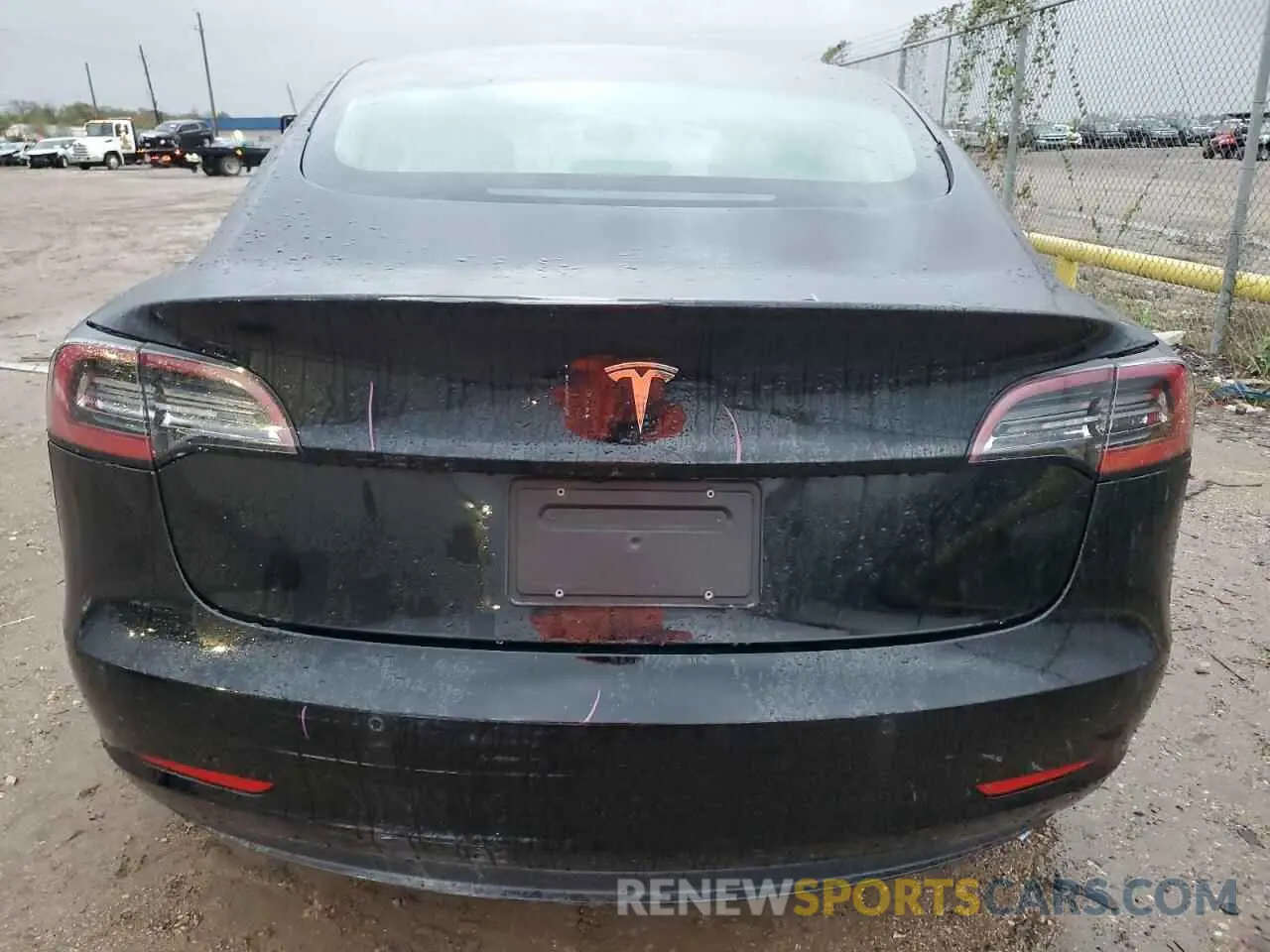 6 Photograph of a damaged car 5YJ3E1EA3KF304207 TESLA MODEL 3 2019